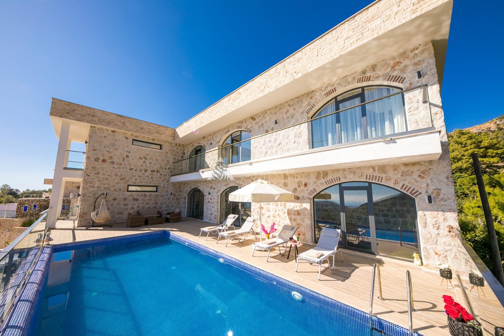 Villa Narin 10 — 1