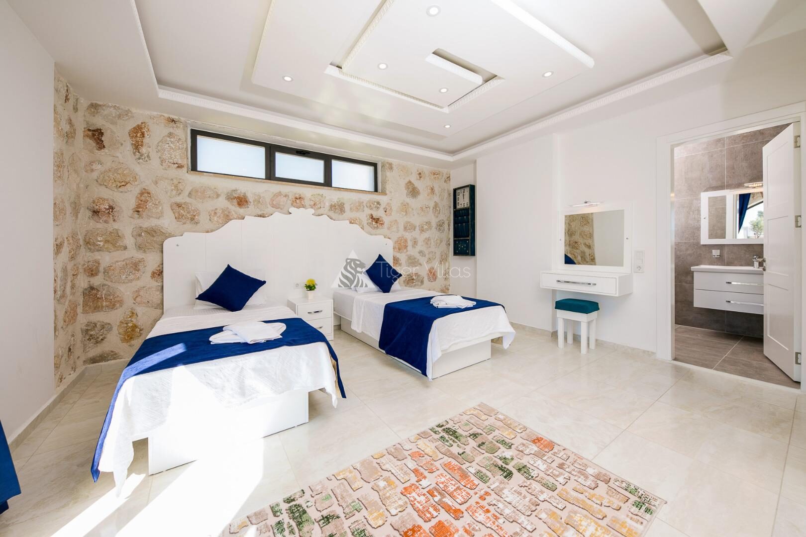Villa Narin 10 — 24