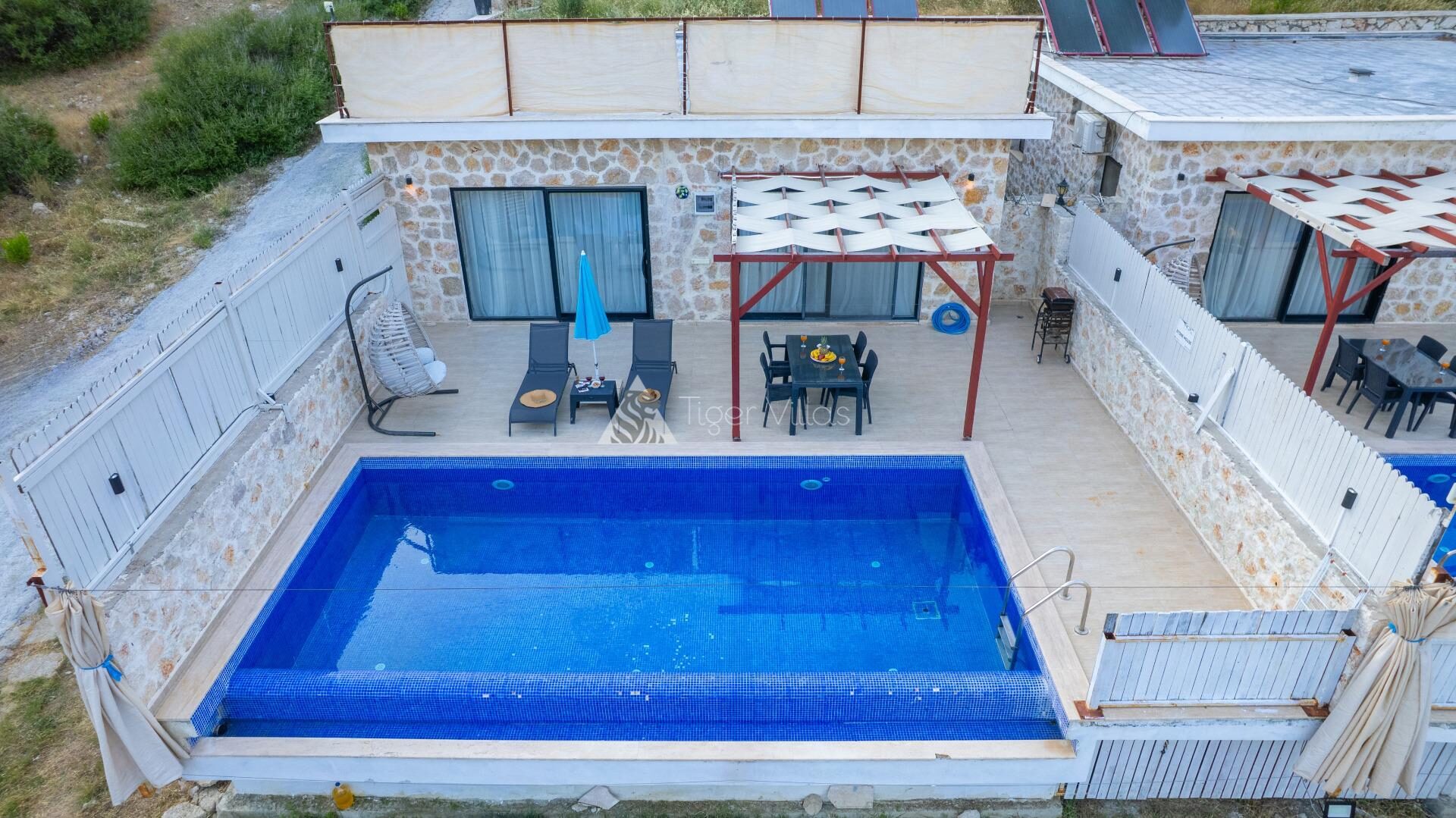 Villa Stone House 1 — 2