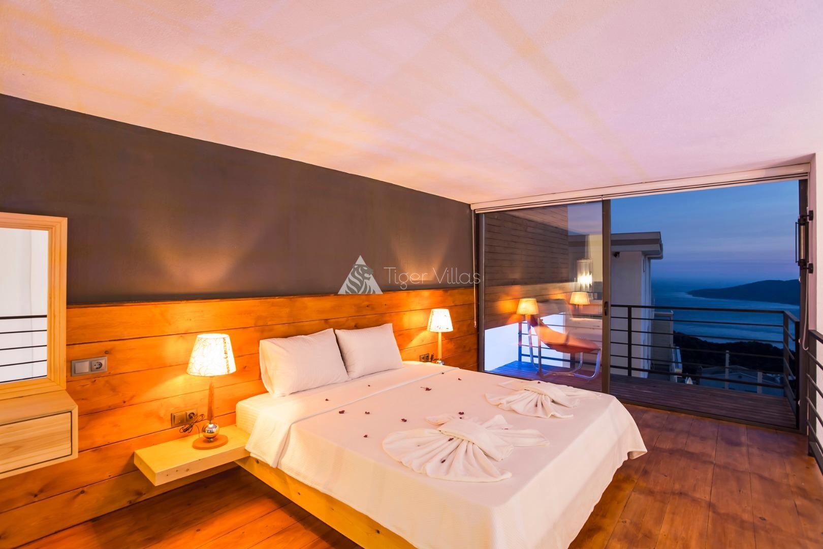 Villa Gece — 11