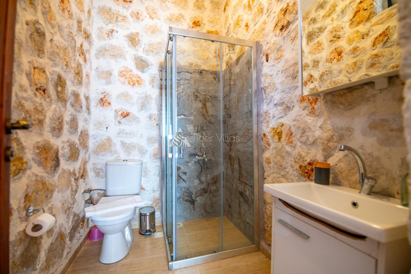 Villa Stone House 2 — 37
