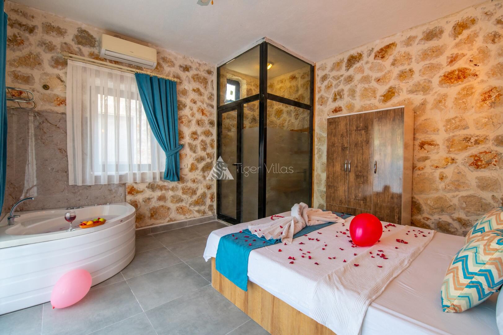 Villa Stone House 2 — 48