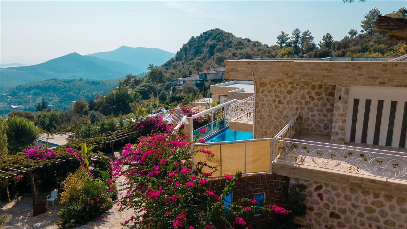 Villa Narin 6 — 3