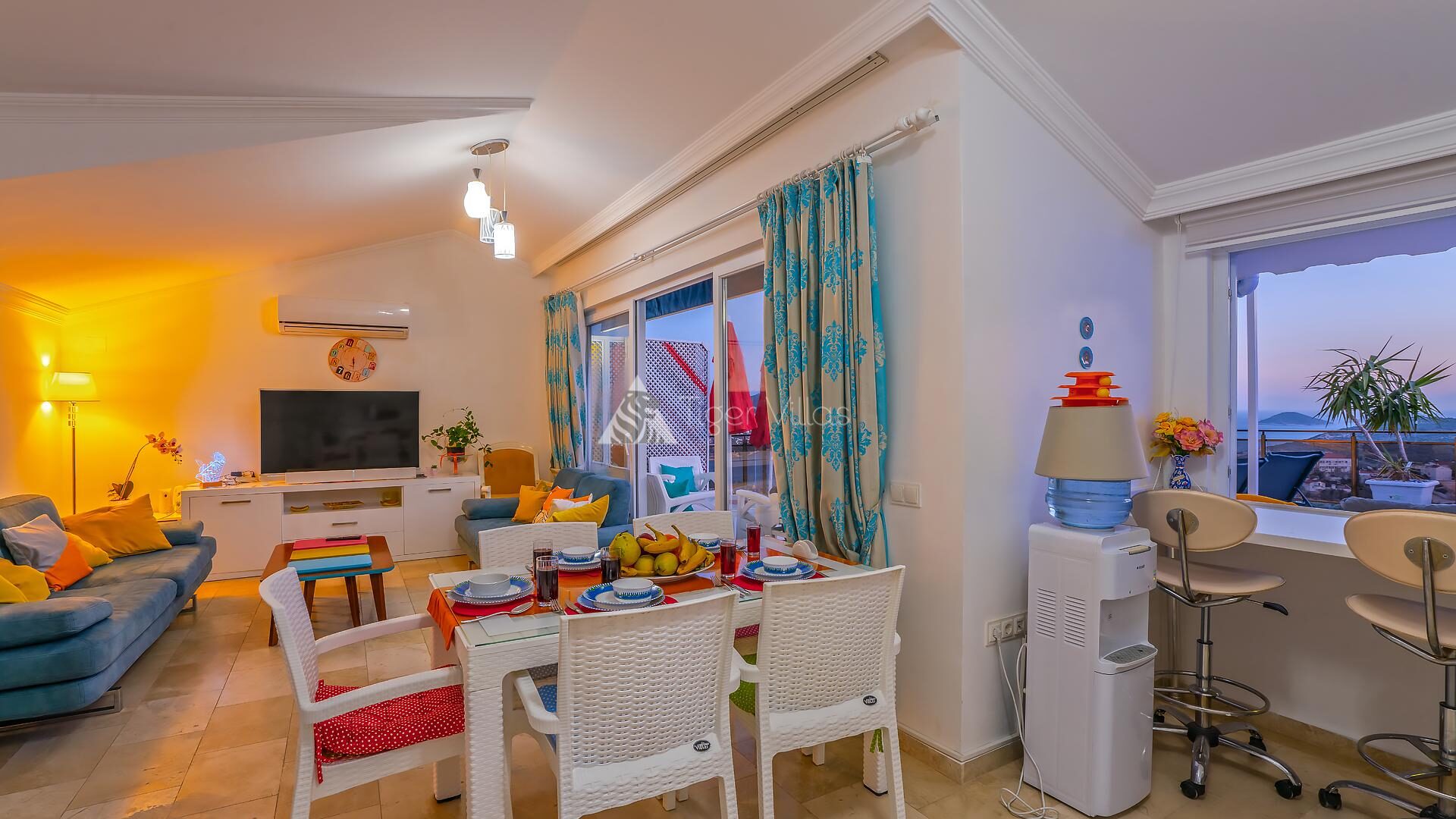 Apart Suit Karmen – villa for rent in Ortaalan