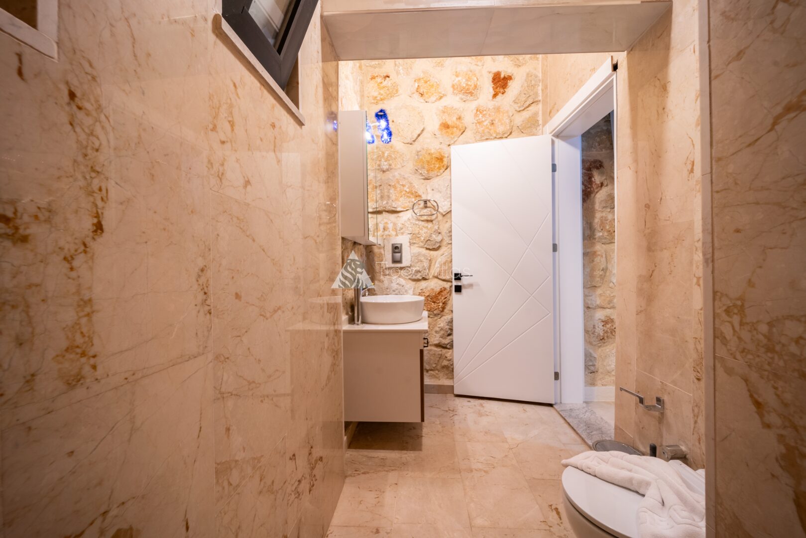 Villa Anemon 1 — 63
