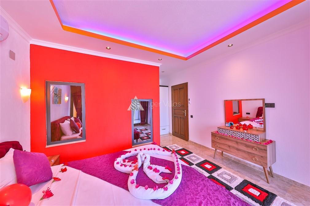 Villa Rainbow — 12