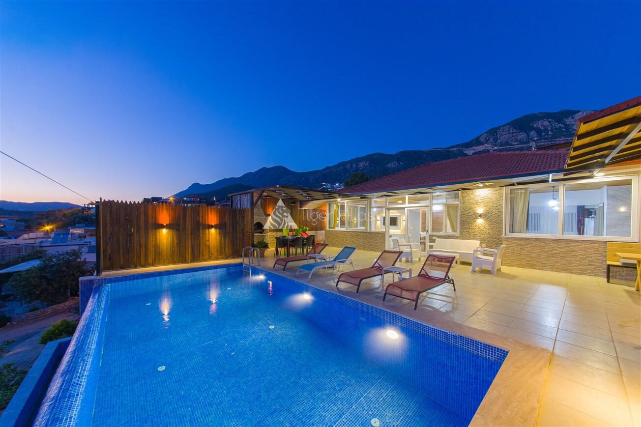 Villa Yaz 1 — 1