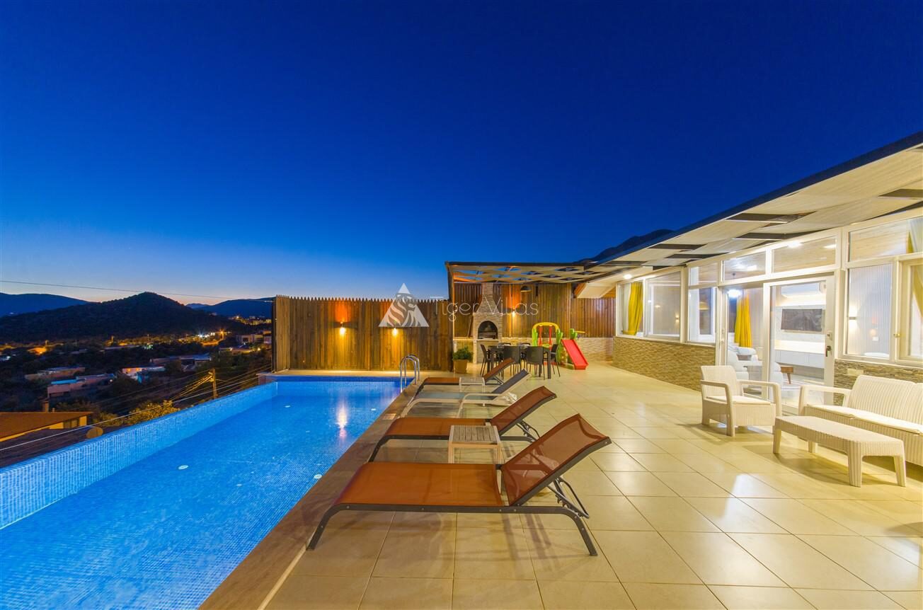 Villa Yaz 1 — 4