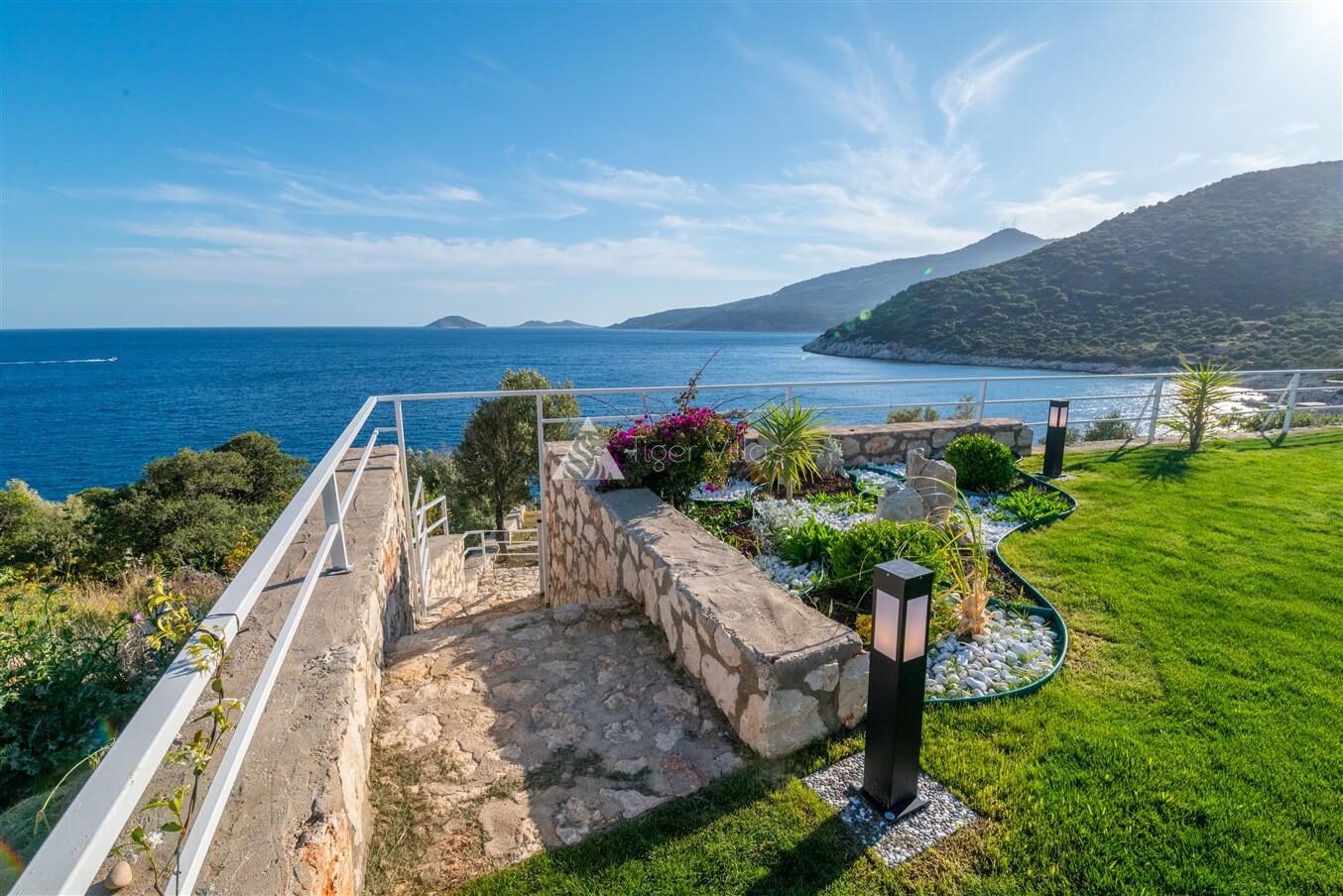 Villa Elana 2 — 48