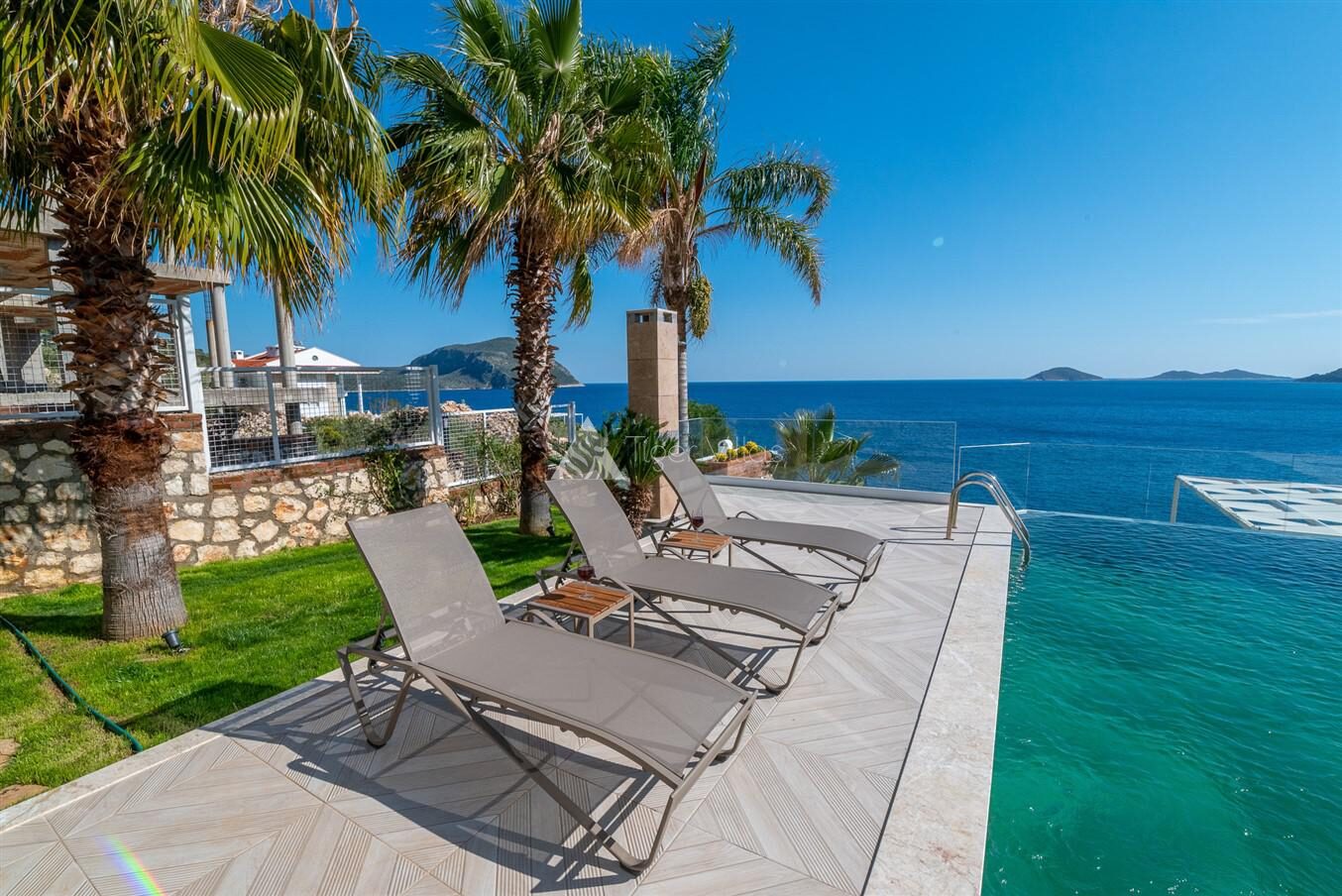Villa Elana 1 — 27