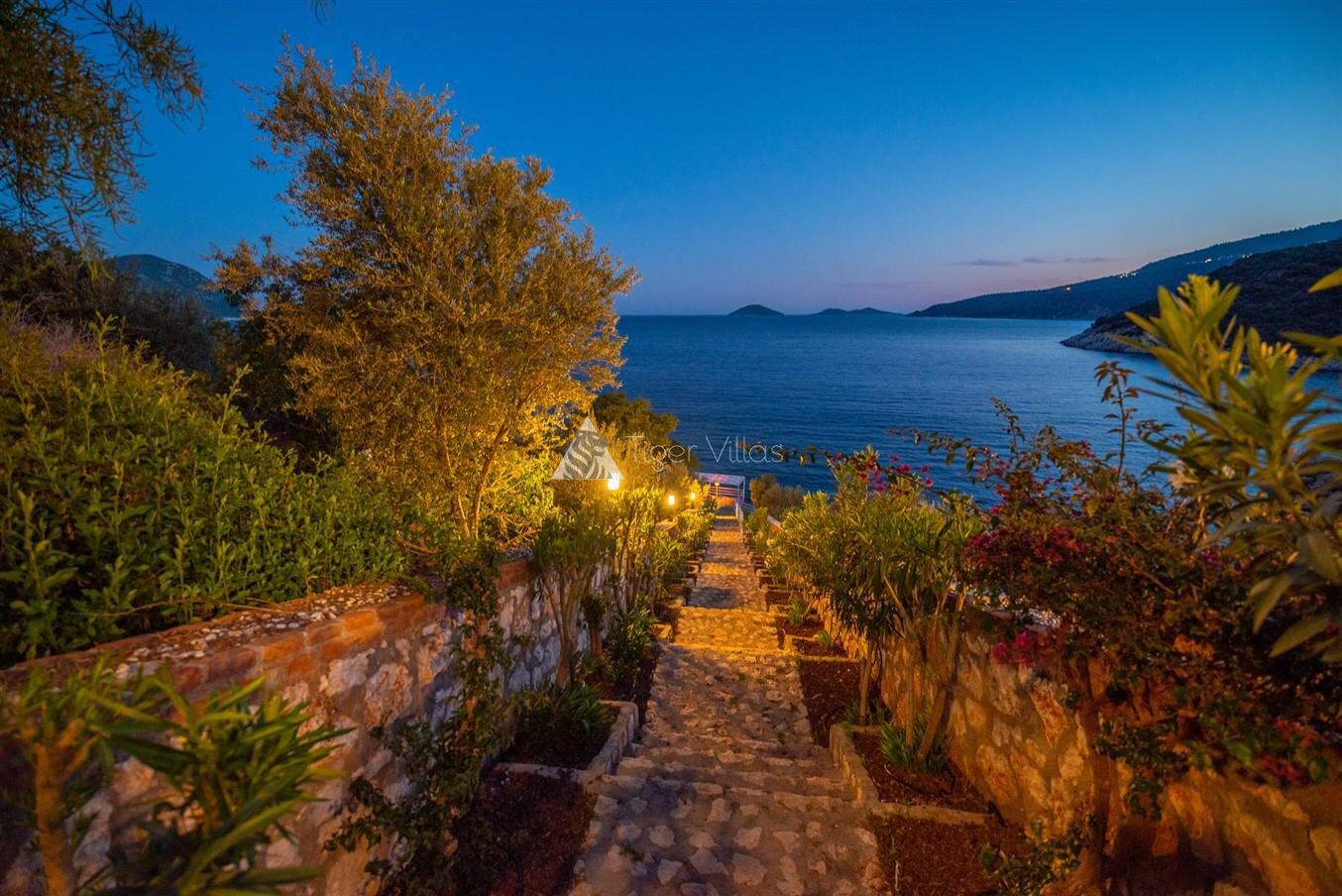 Villa Elana 1 — 82