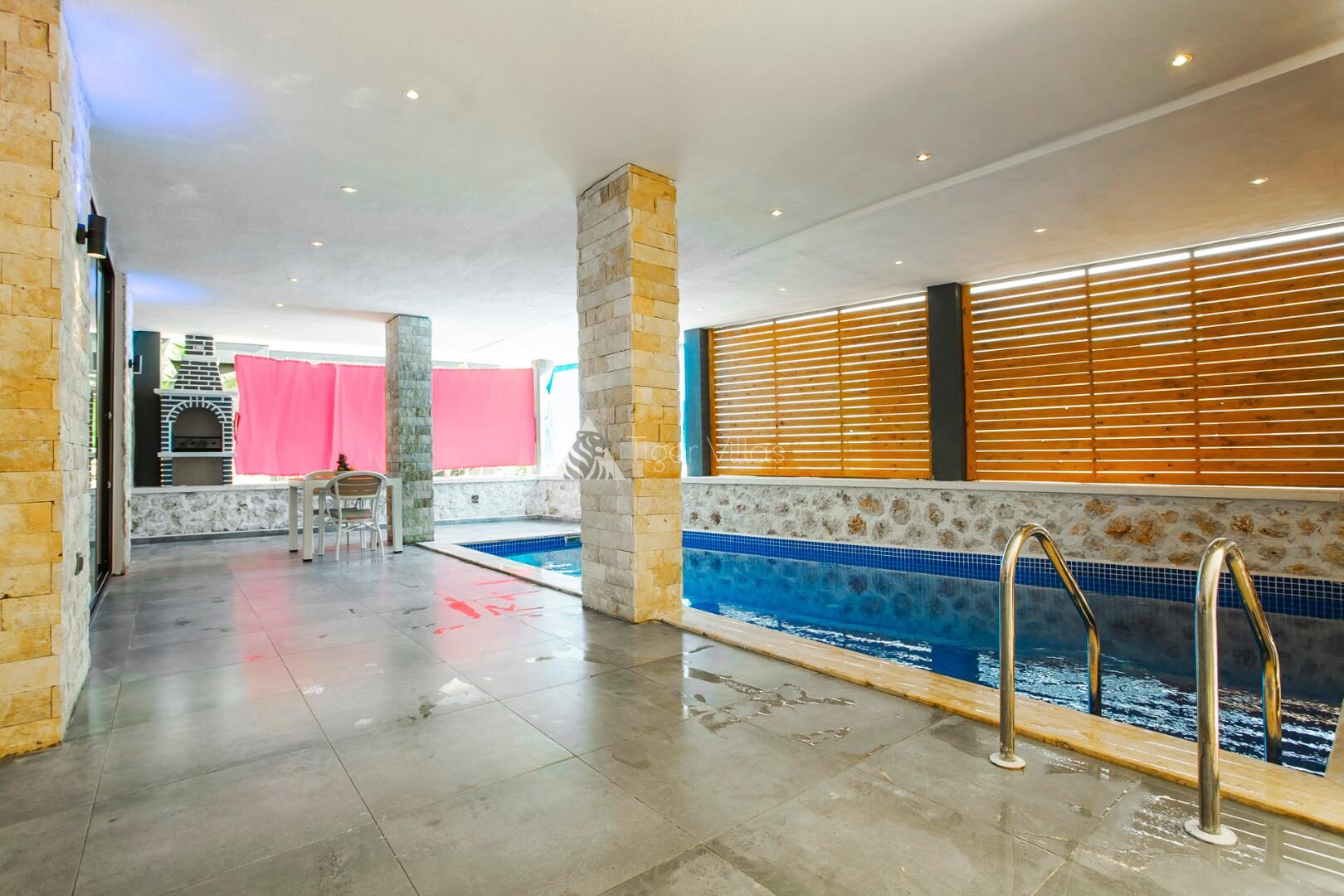 Villa Tarz — 10