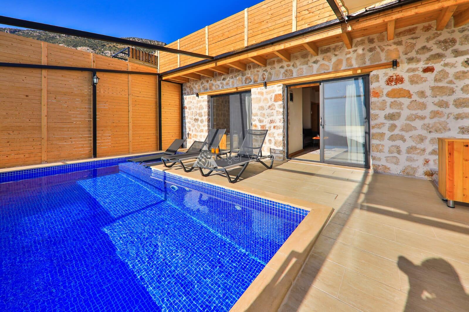 Villa Abosa — 3