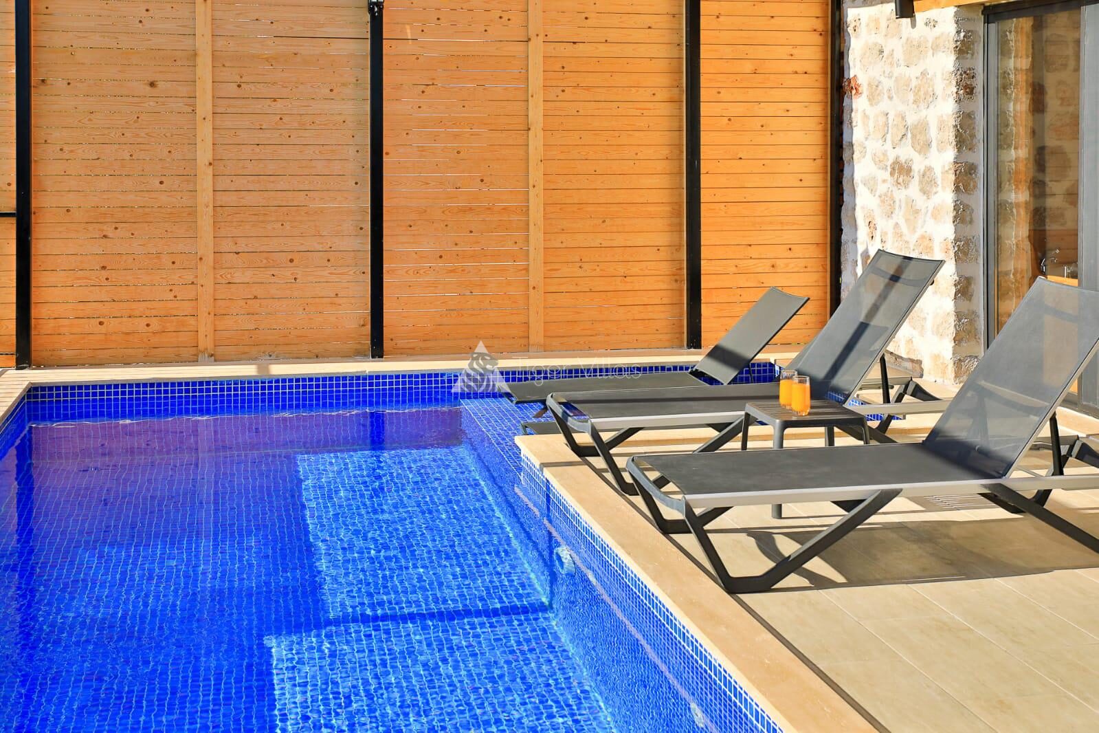 Villa Abosa — 8