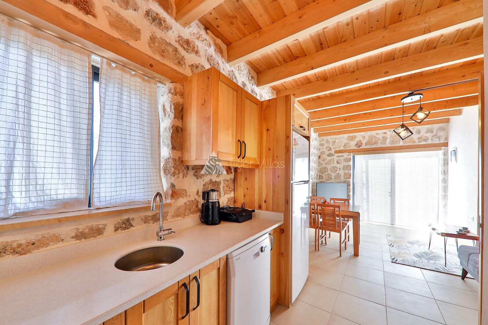Villa Abosa — 25