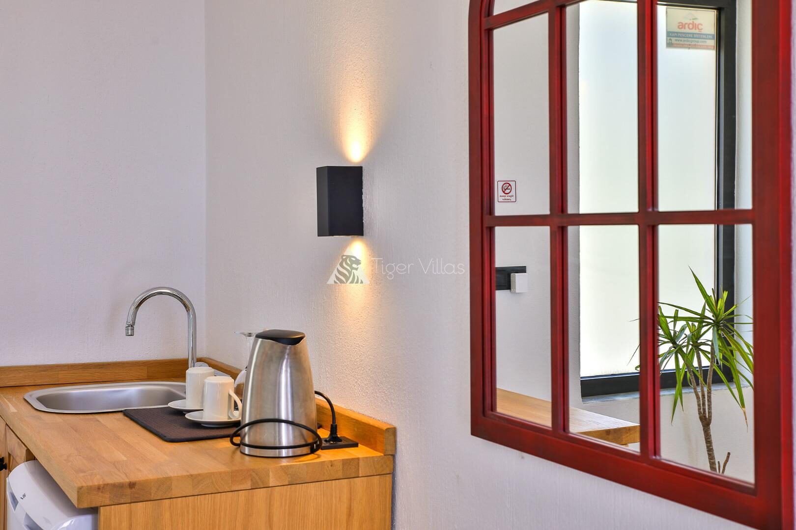 Villa Rosso — 57