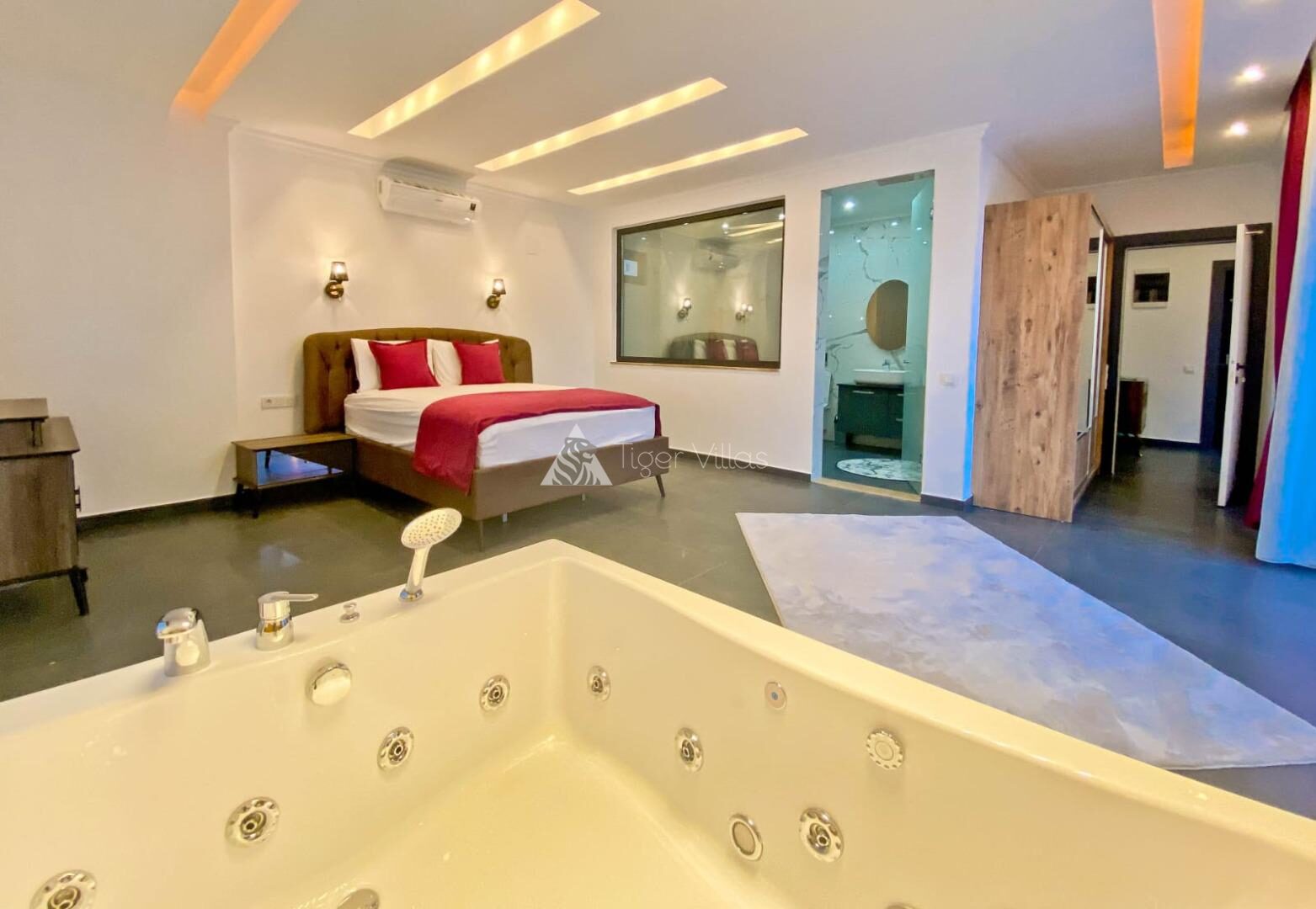 Villa Belinay — 8