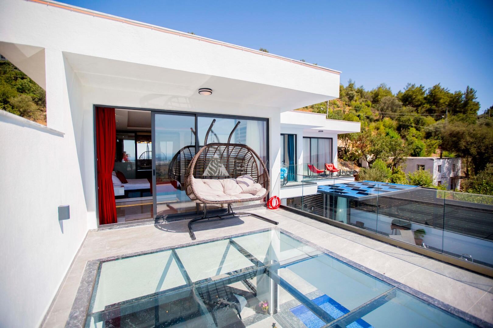 Villa Fantastik — 42