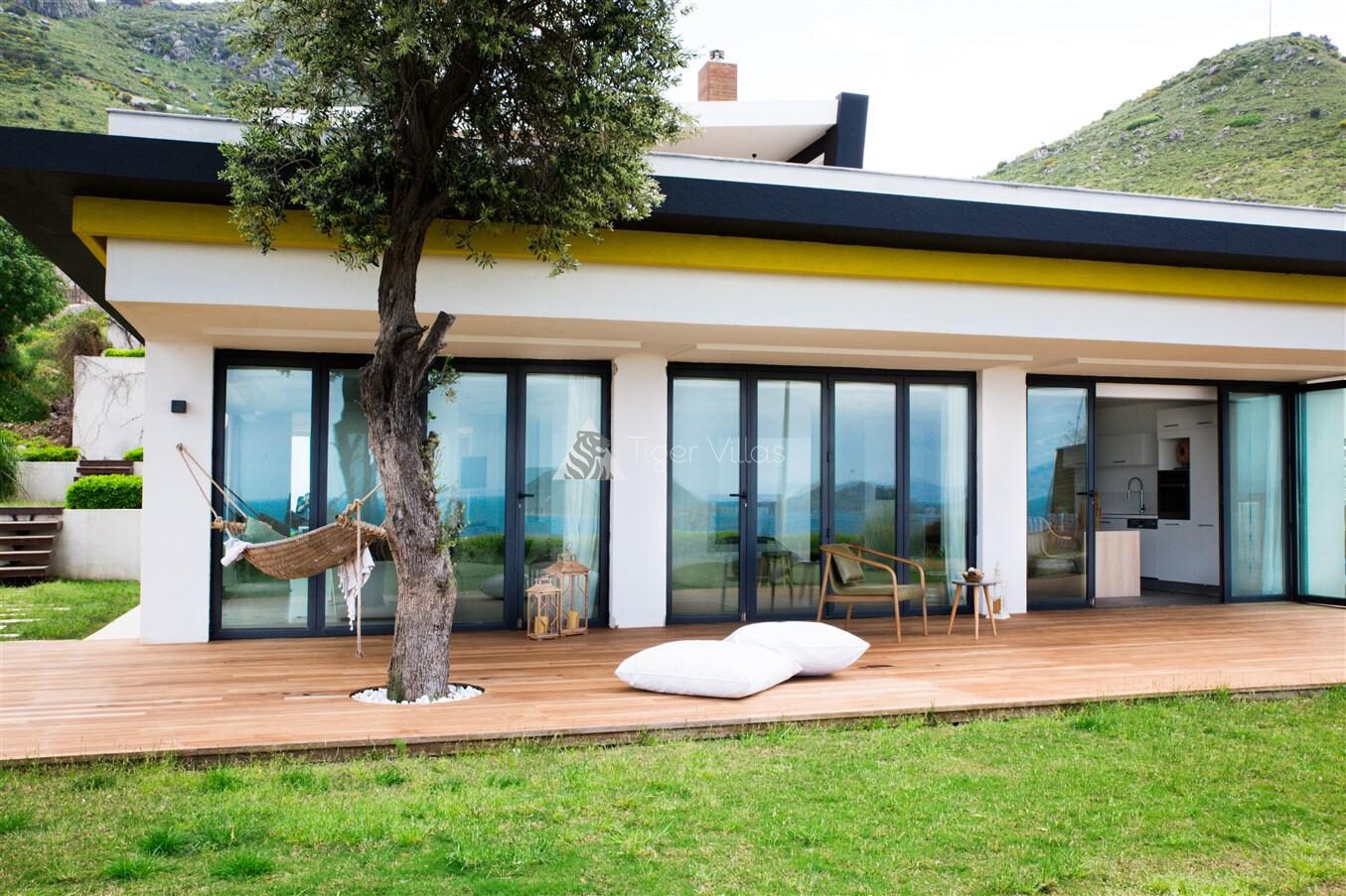 Villa Veyron 493 — 8