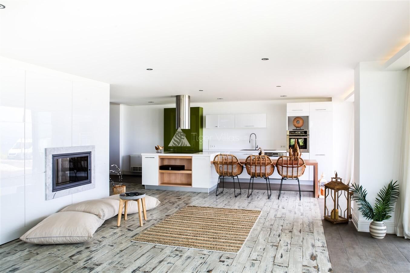 Villa Veyron 493 — 29