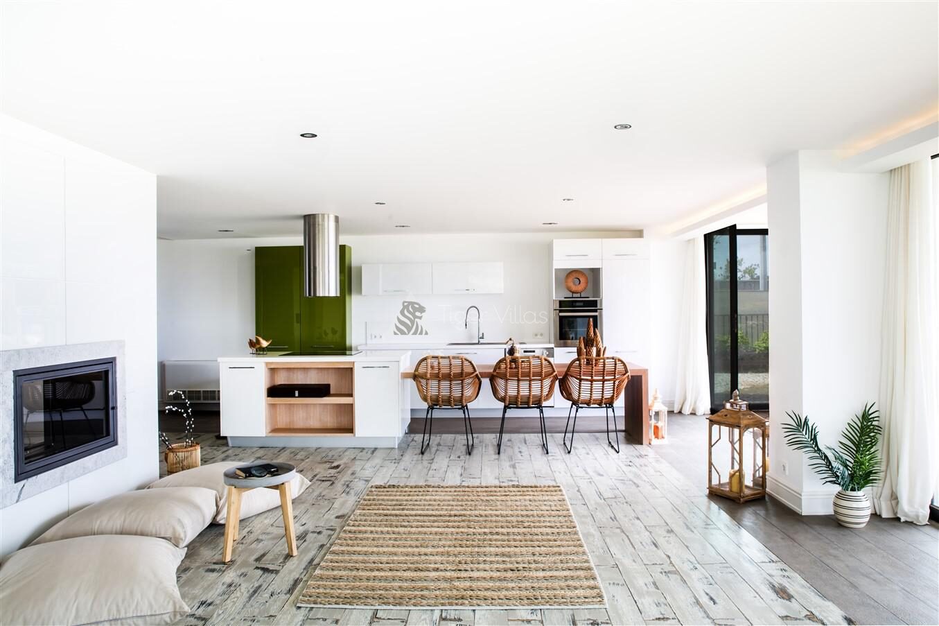 Villa Veyron 493 — 30
