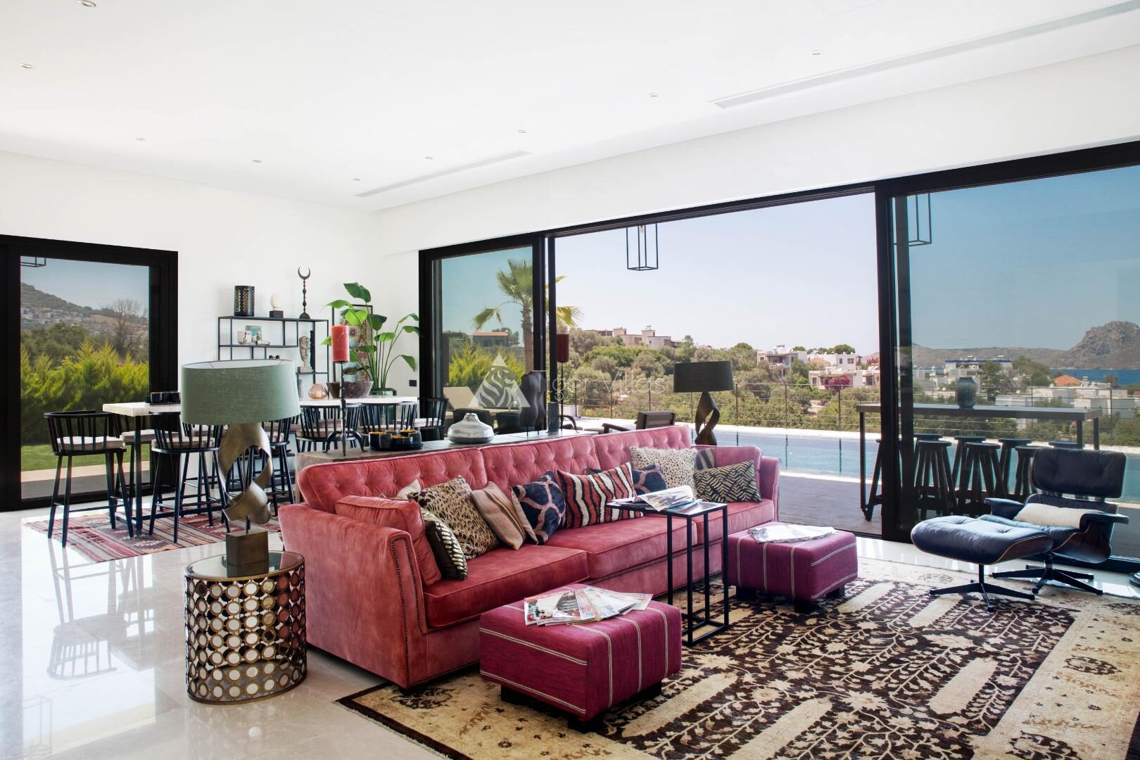 Villa Bambi 443 — 44