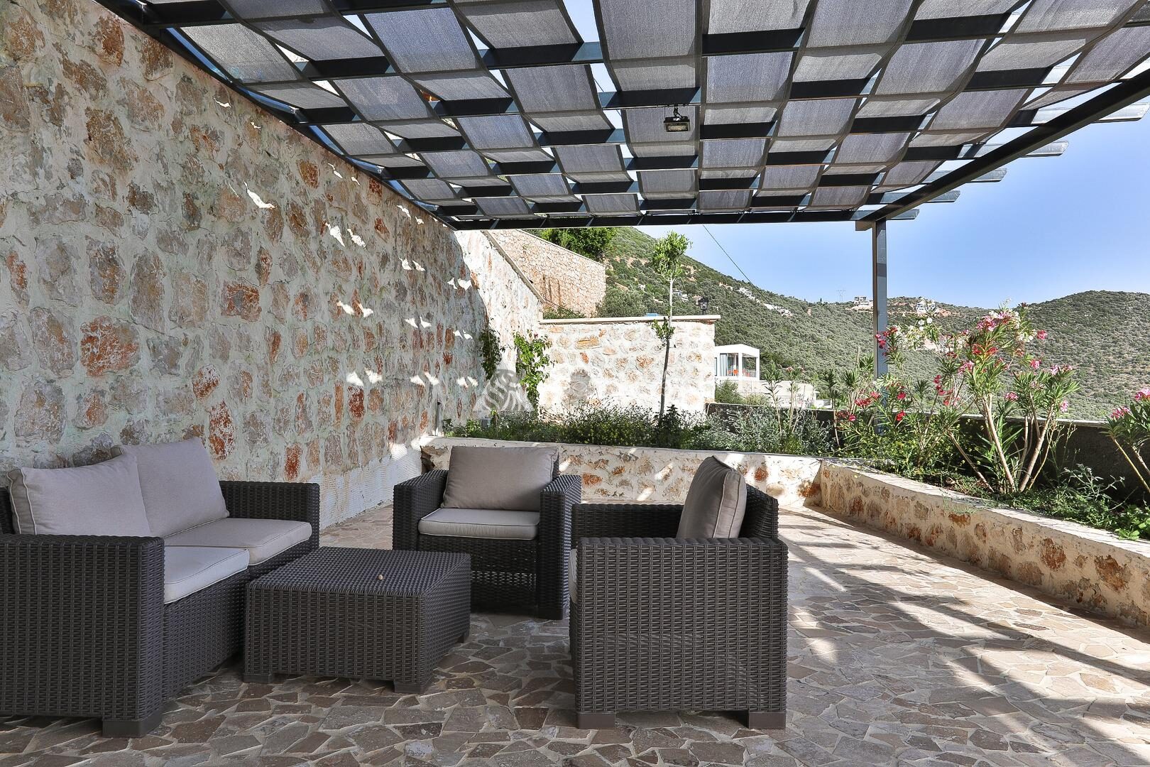 Villa Tria — 31