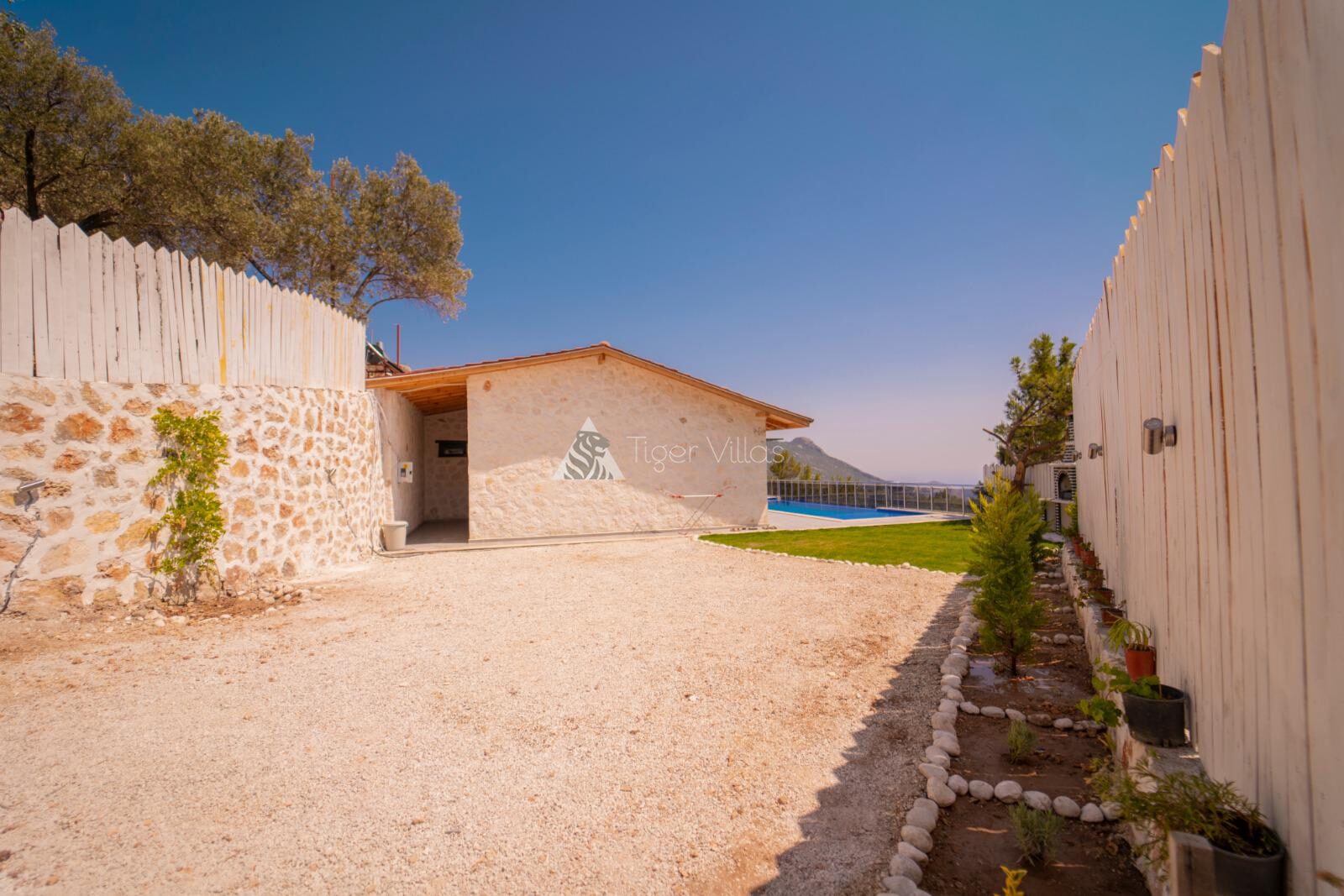 Villa Savaş — 18