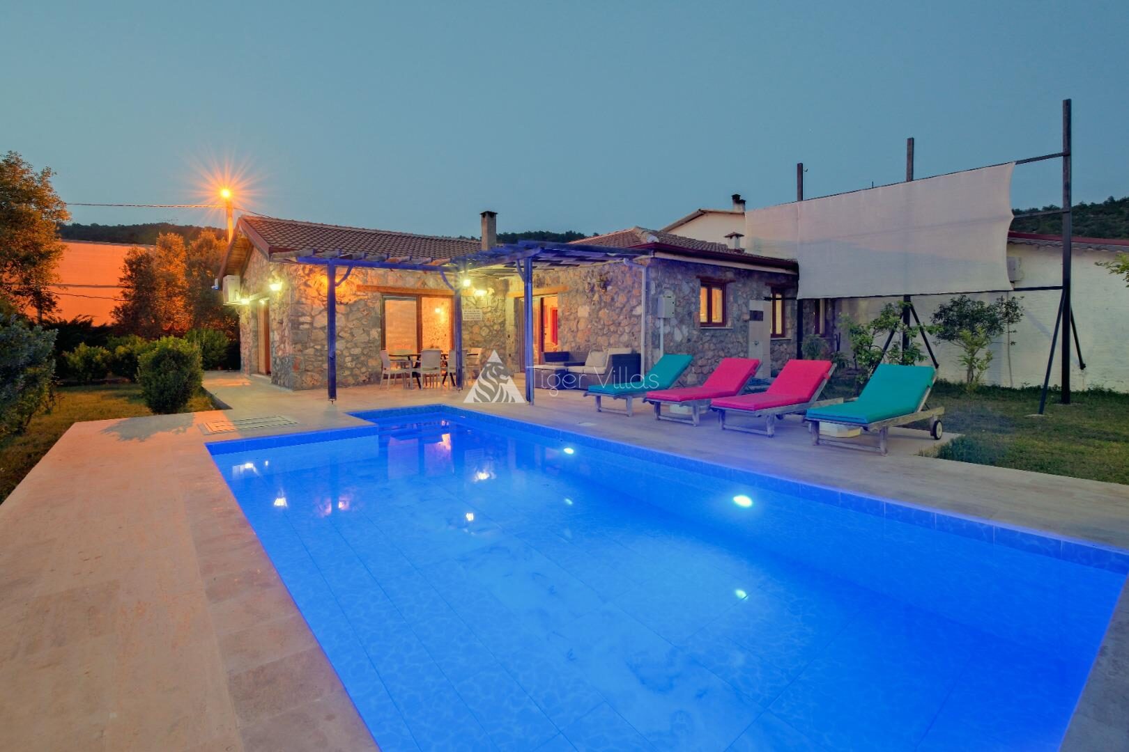 Villa Bonus — 2