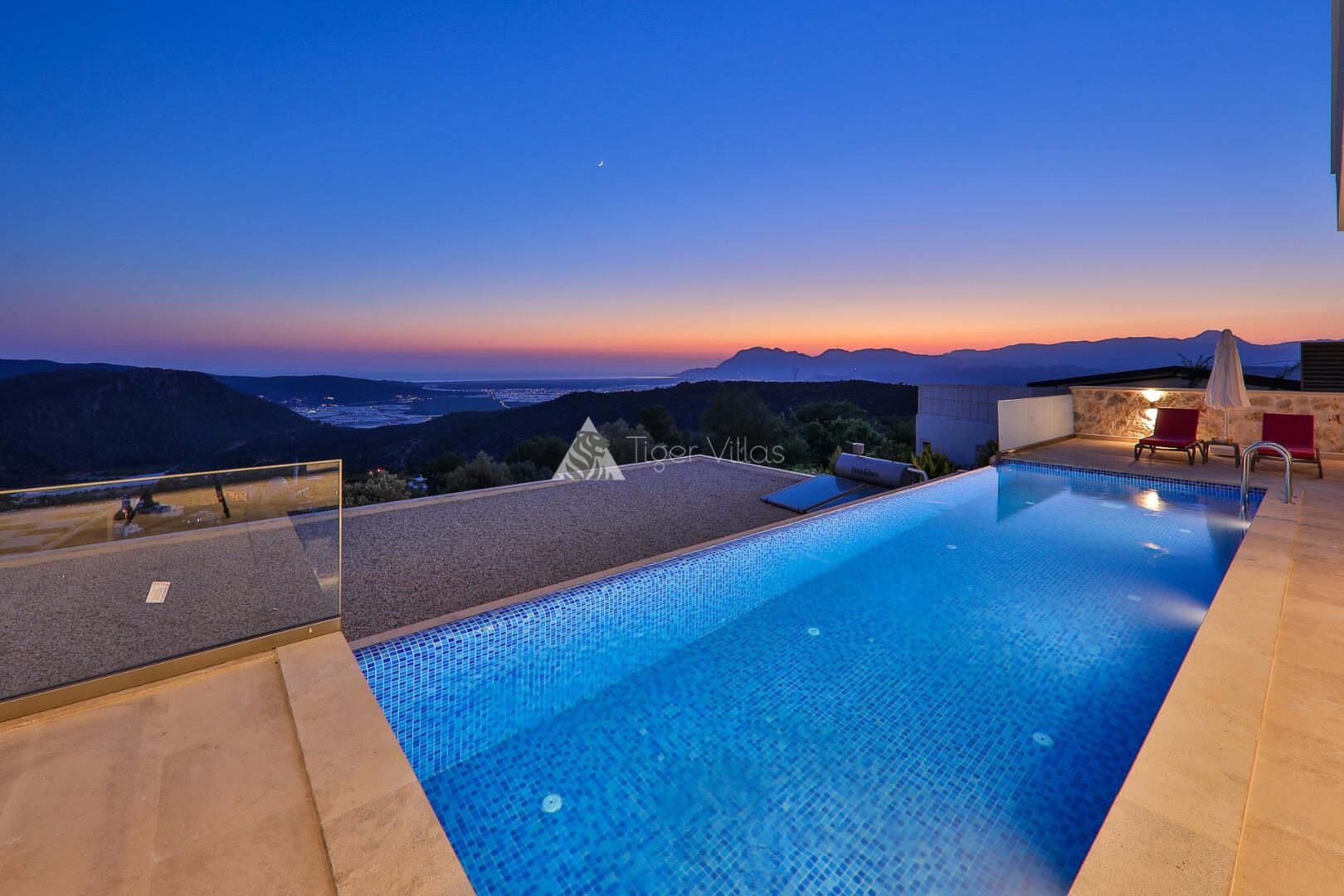 Villa Azure Duo — 11