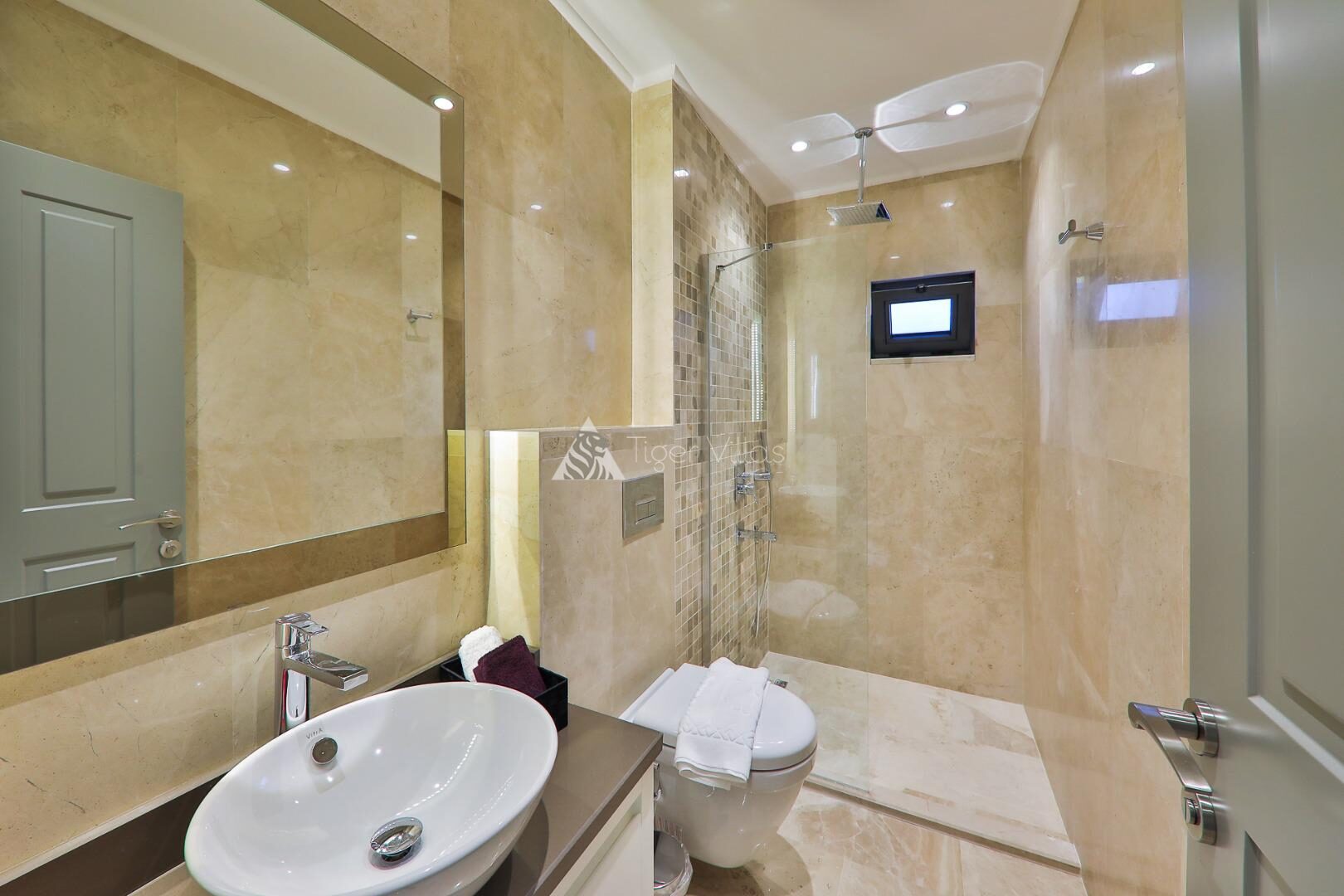 Villa Azure — 33