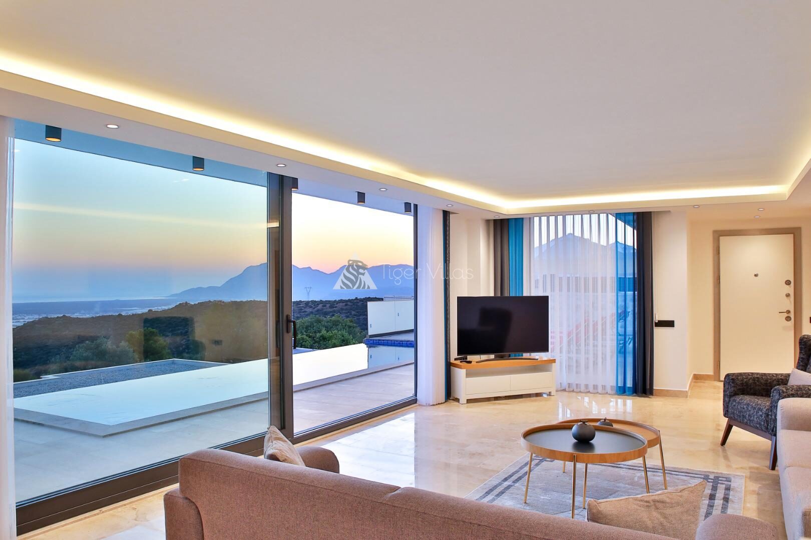 Villa Azure Duo — 32