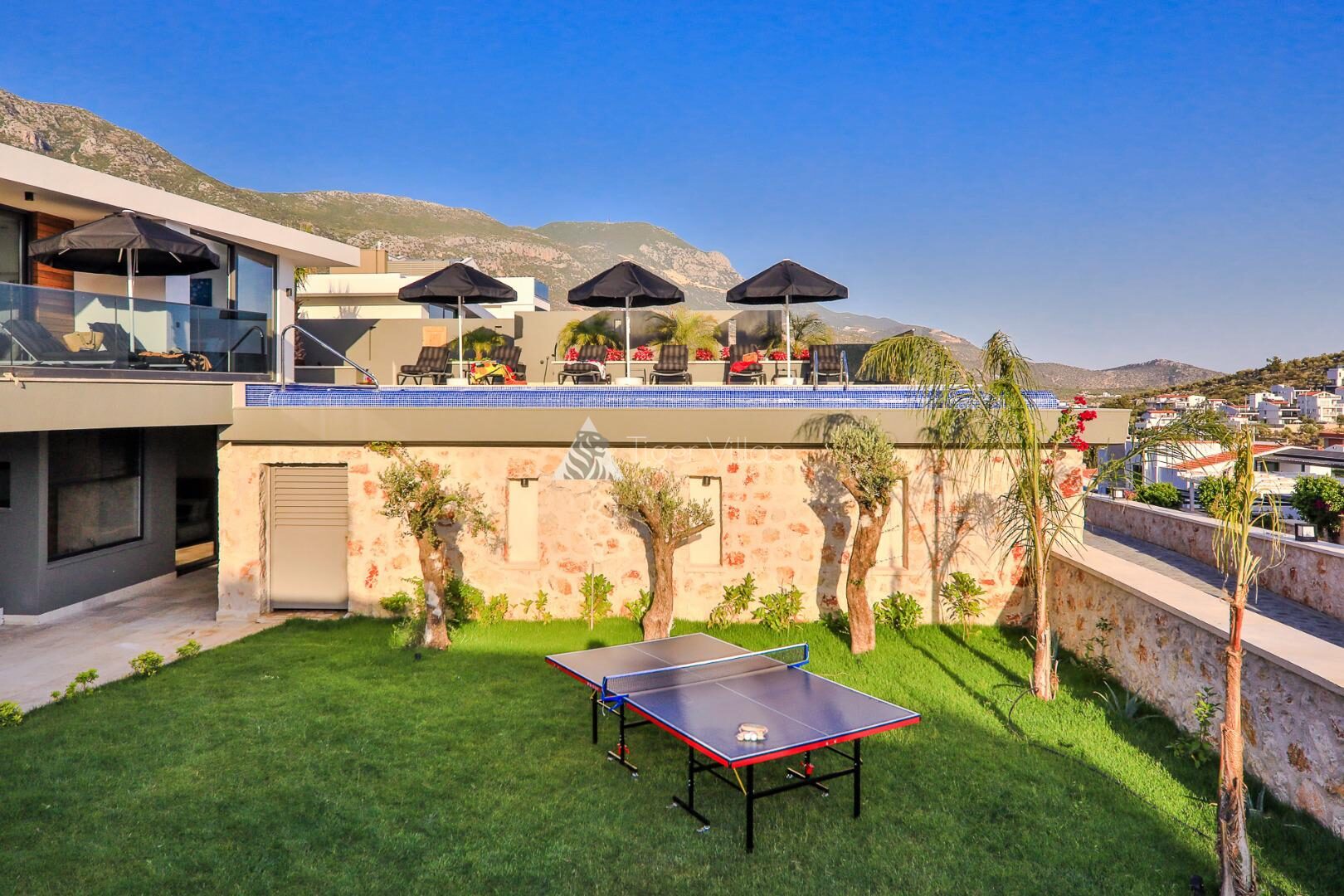 Villa Dreams — 35
