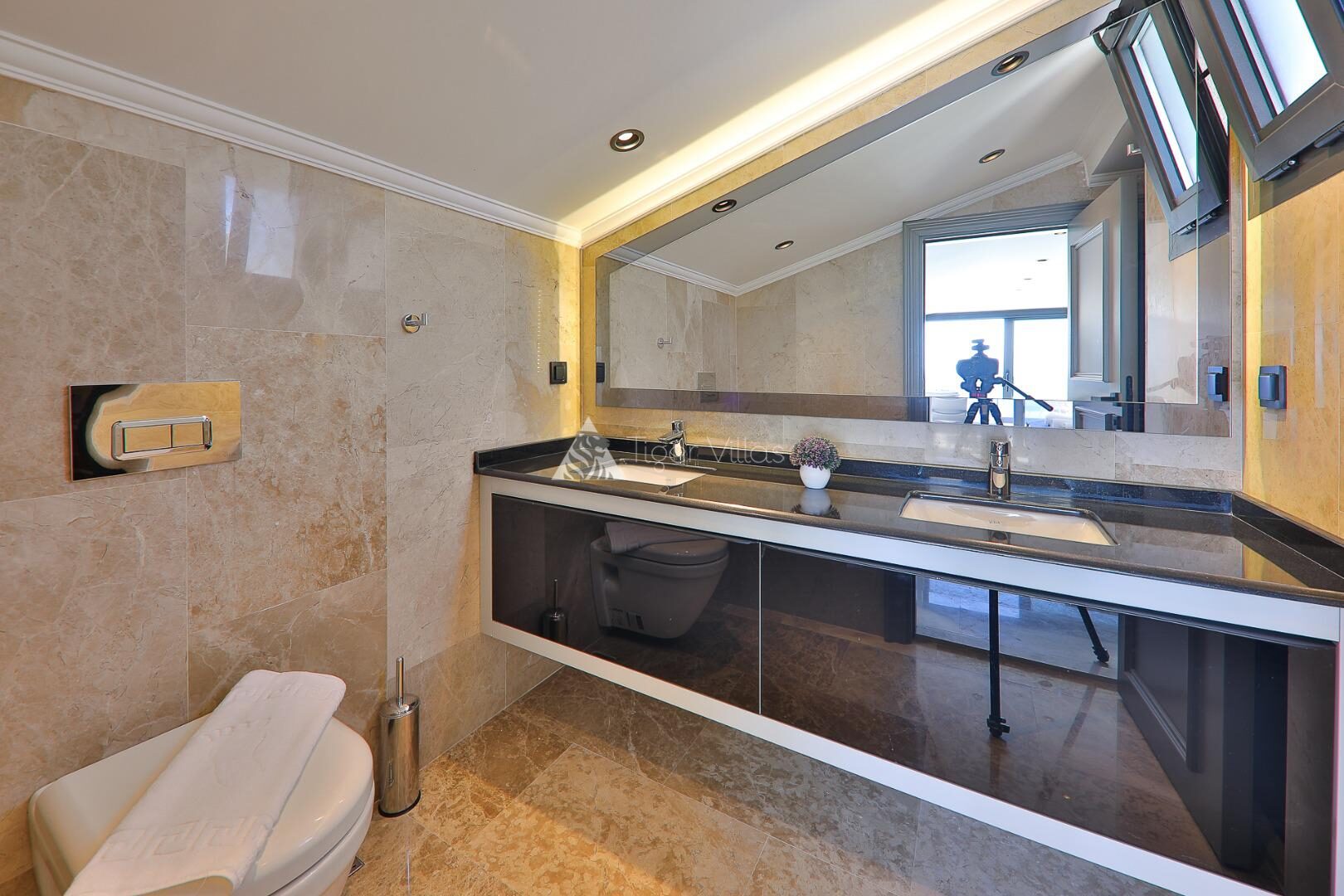 Villa Sweet — 47
