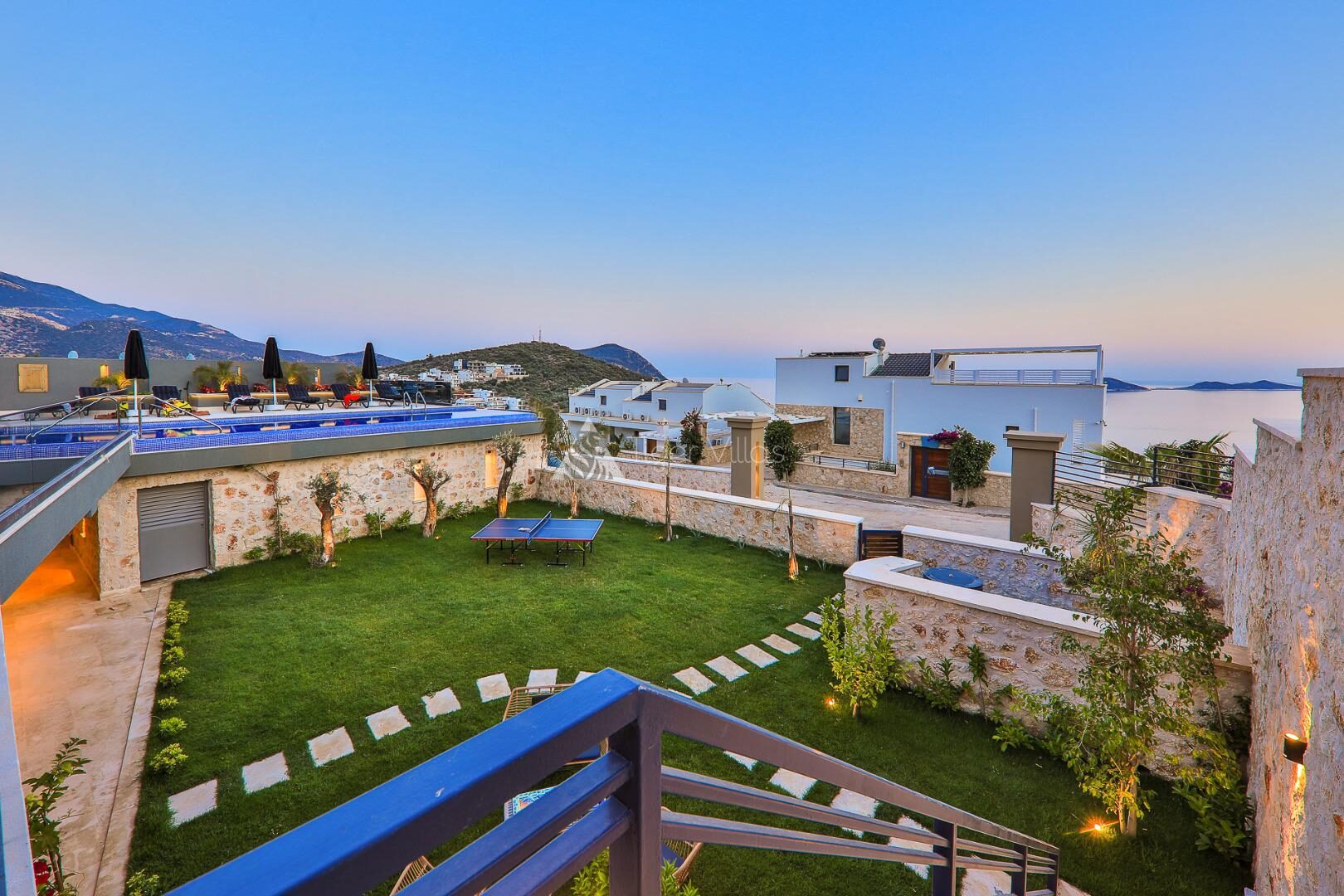 Villa Dreams — 74
