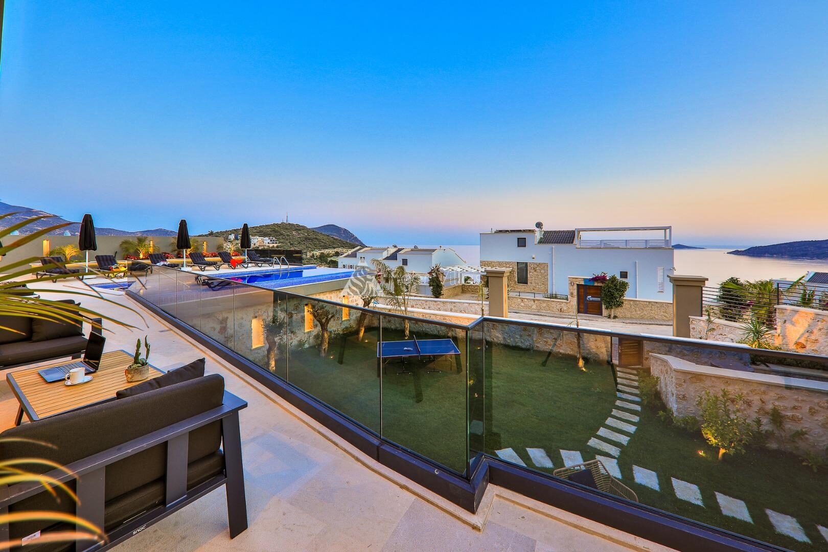 Villa Dreams — 75