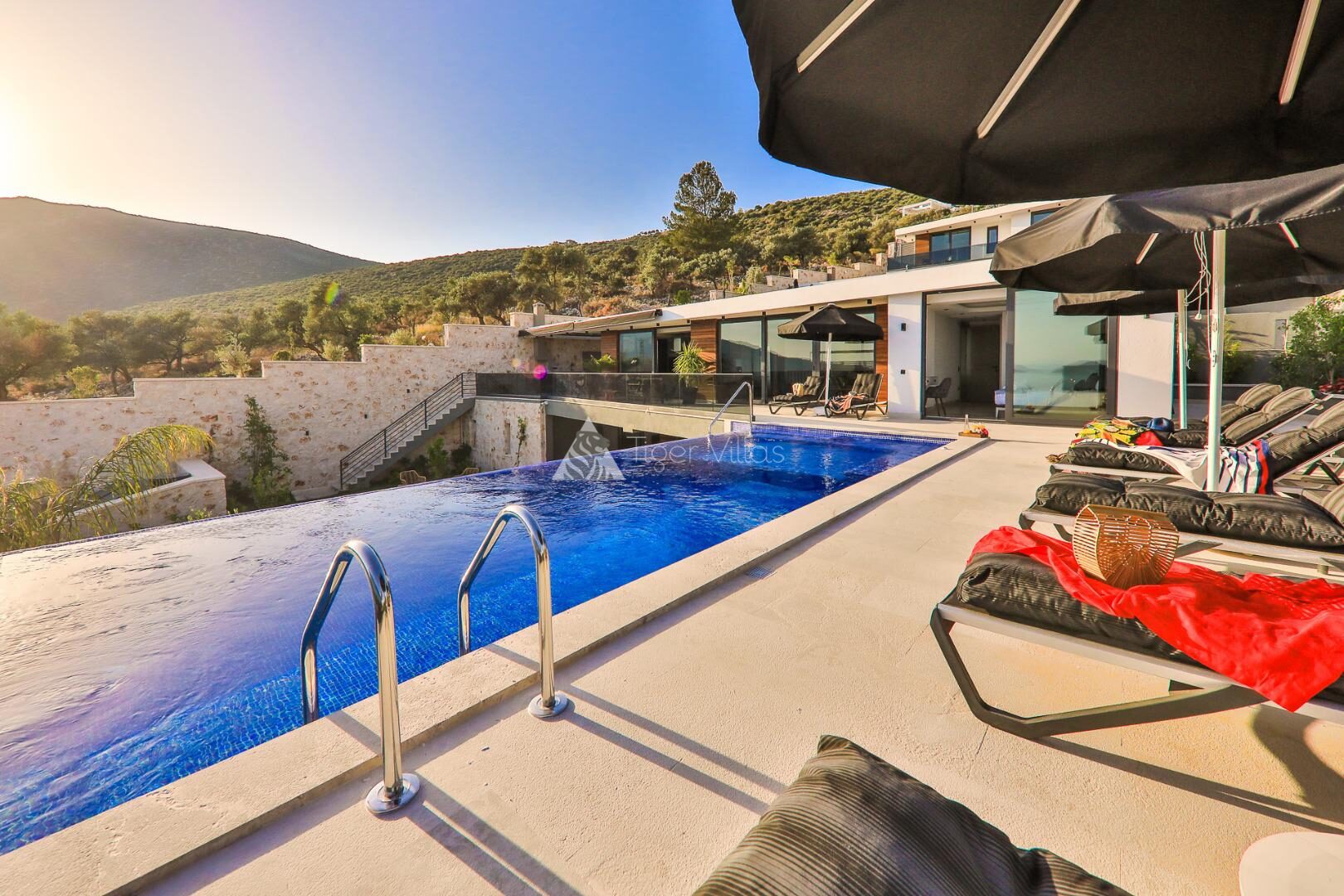 Villa Dreams — 79