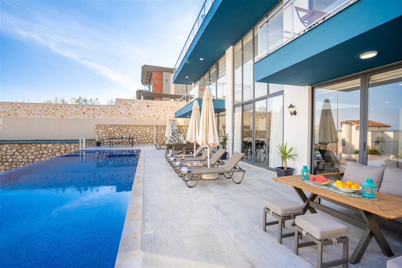 Villa Özgen Duo – villa for rent in Kalamar