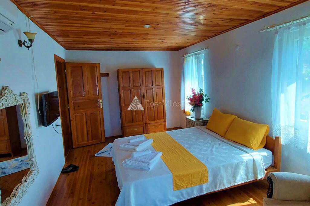 Villa Simay 1 — 44