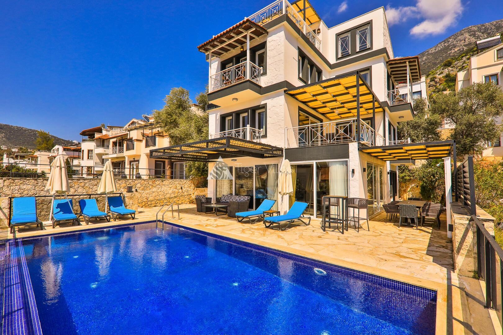 Villa Royal Hills 2 — 3