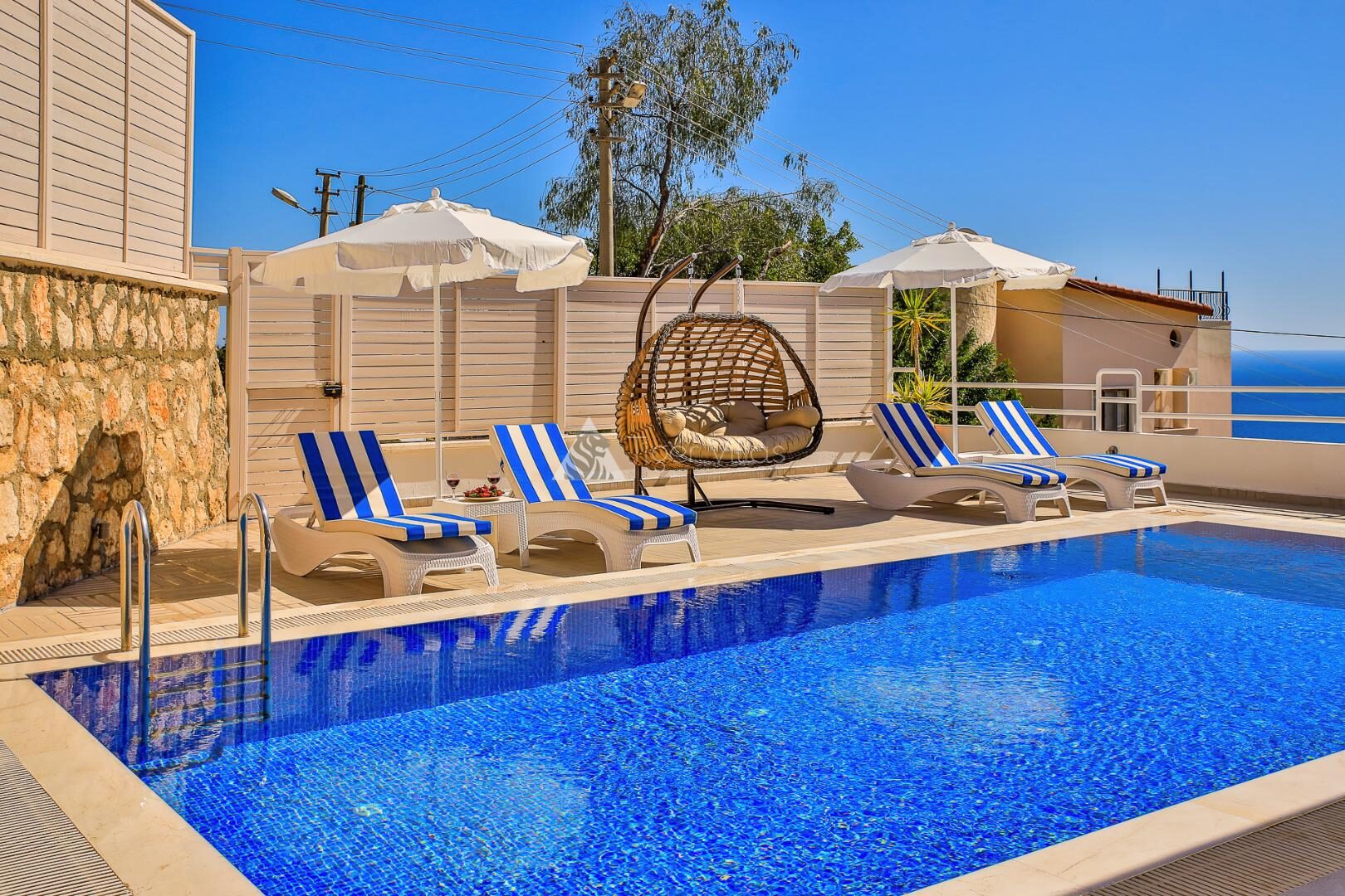Villa Bitcoin — 41