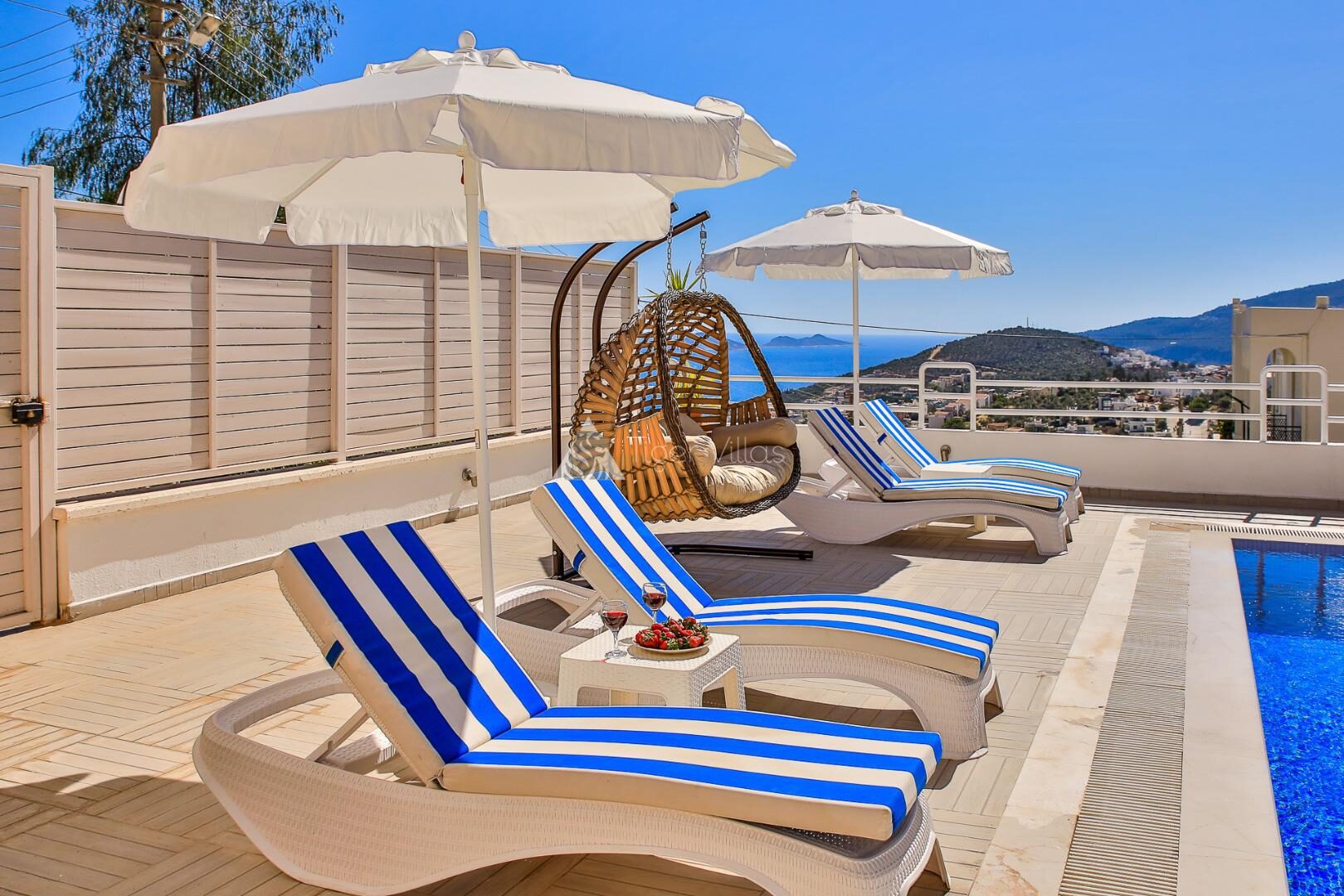 Villa Bitcoin — 42