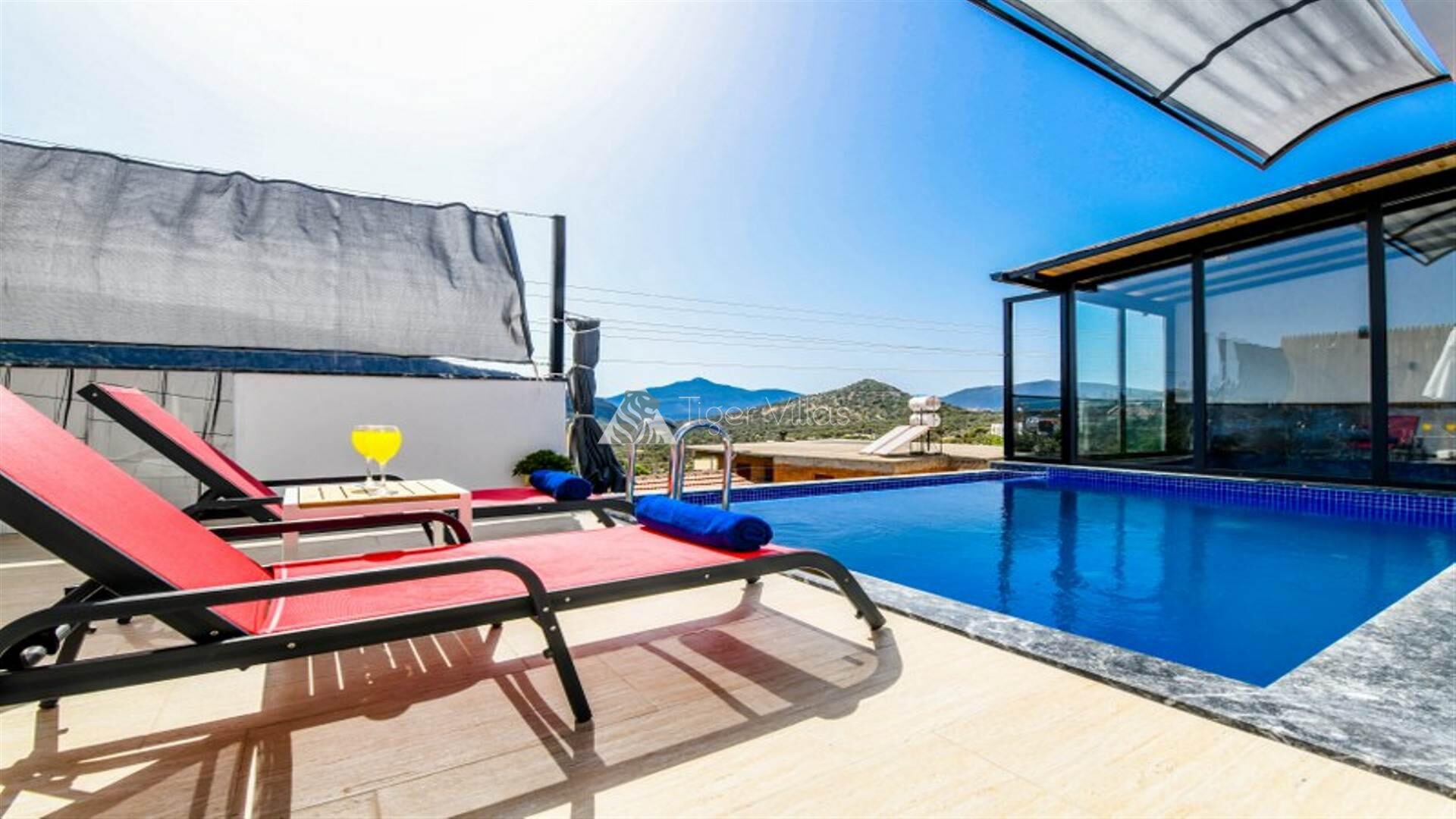Villa Yaz 4 — 12