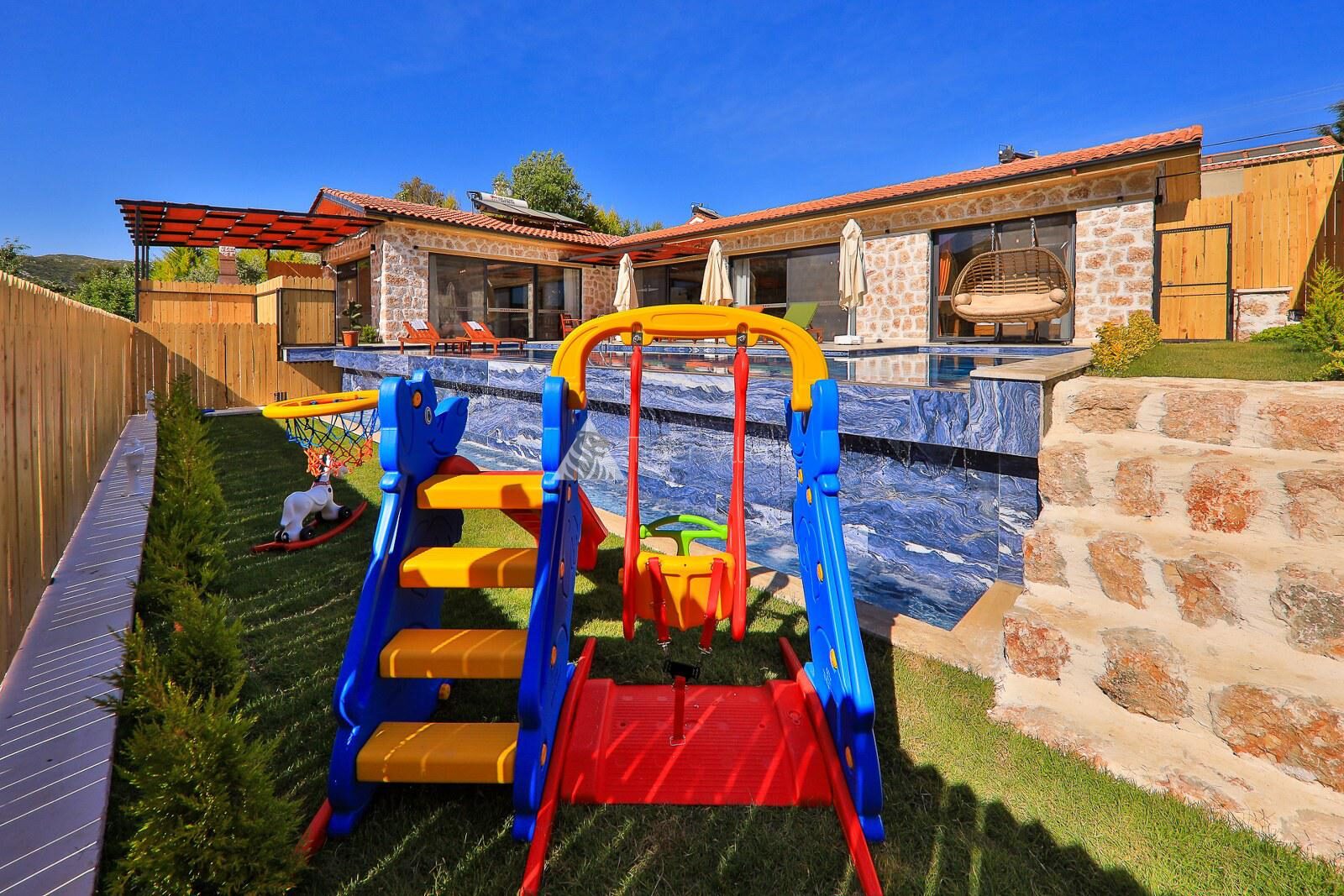 Villa Aden — 36