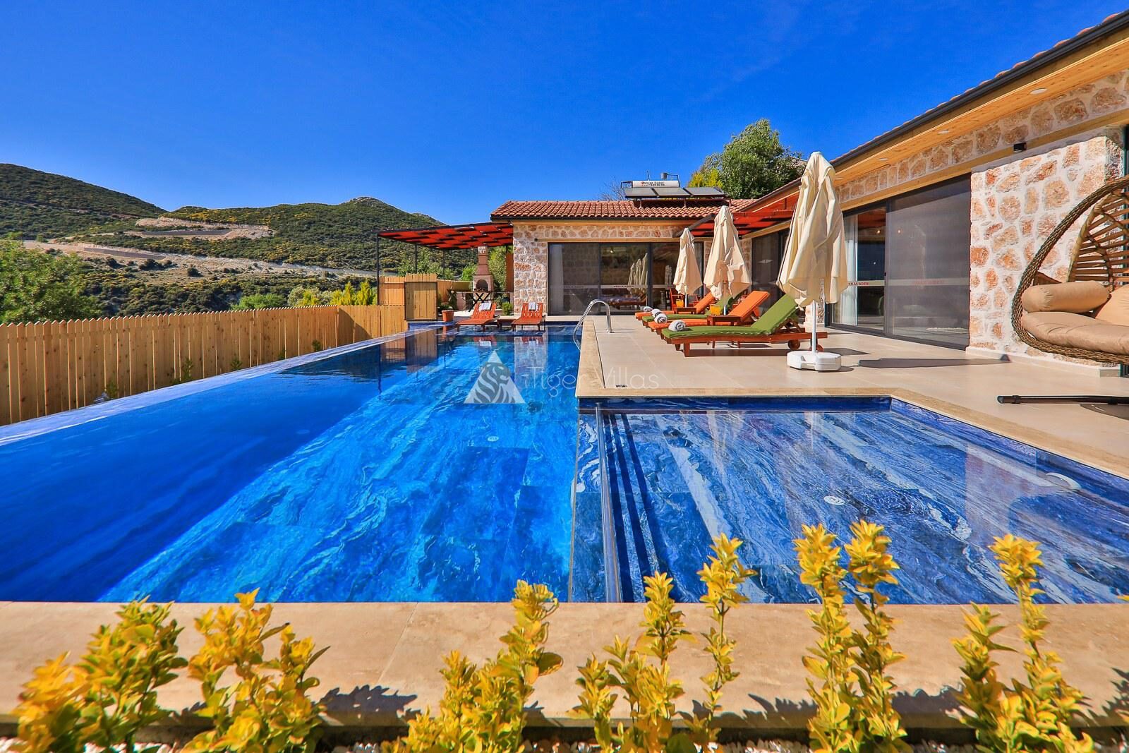 Villa Aden — 38