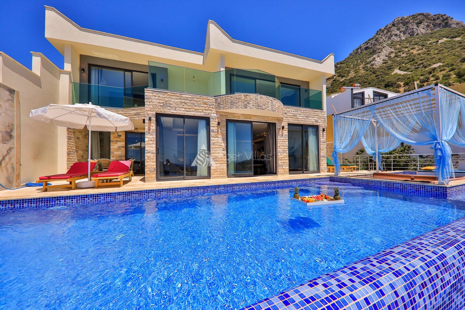 Villa Hills Londra — 1