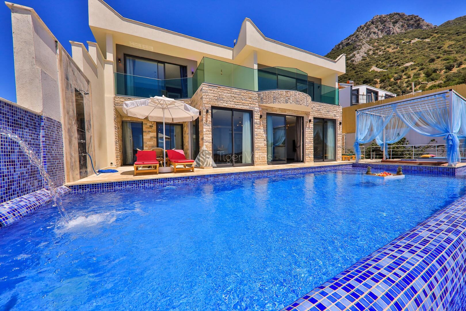 Villa Hills Londra — 3
