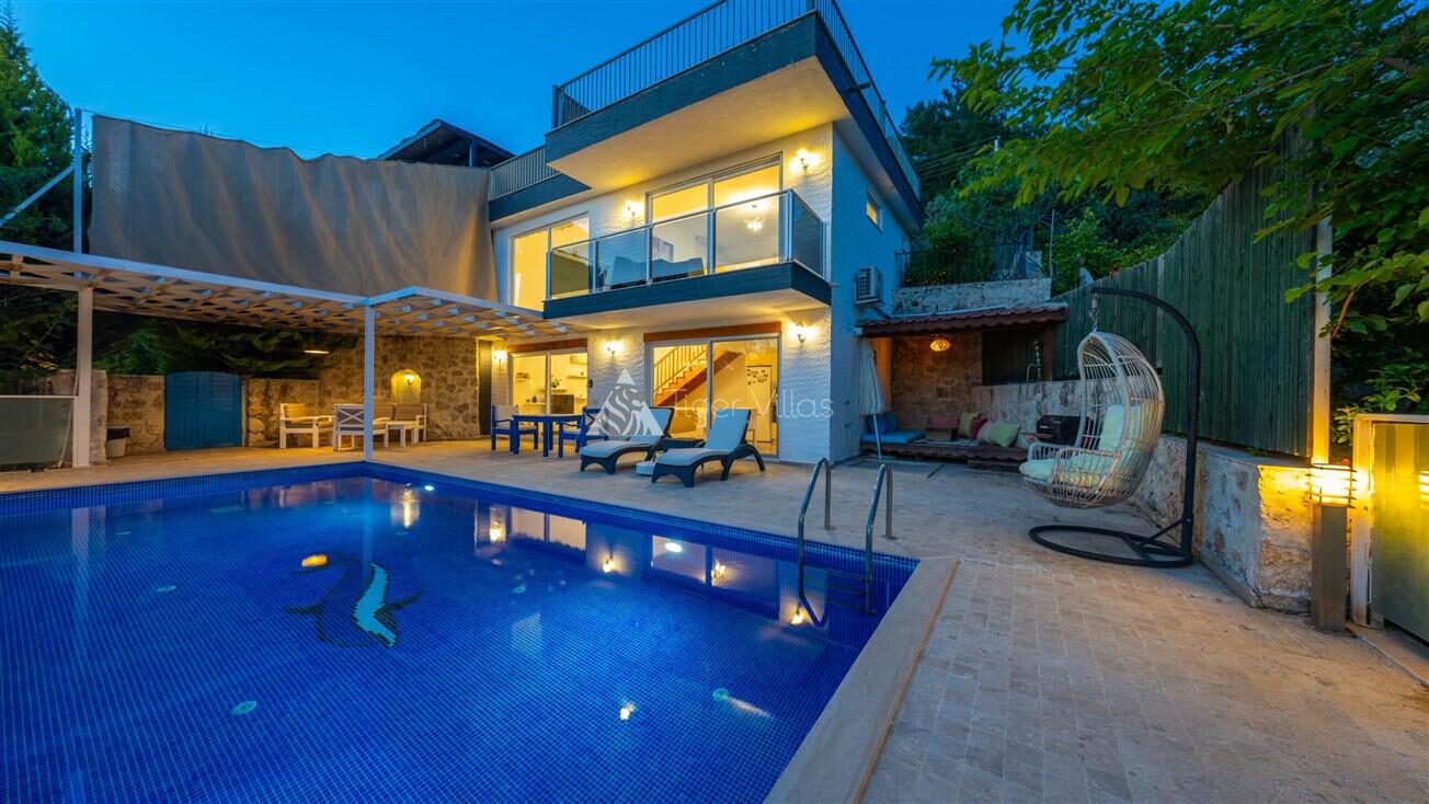 Villa Koybal — 1