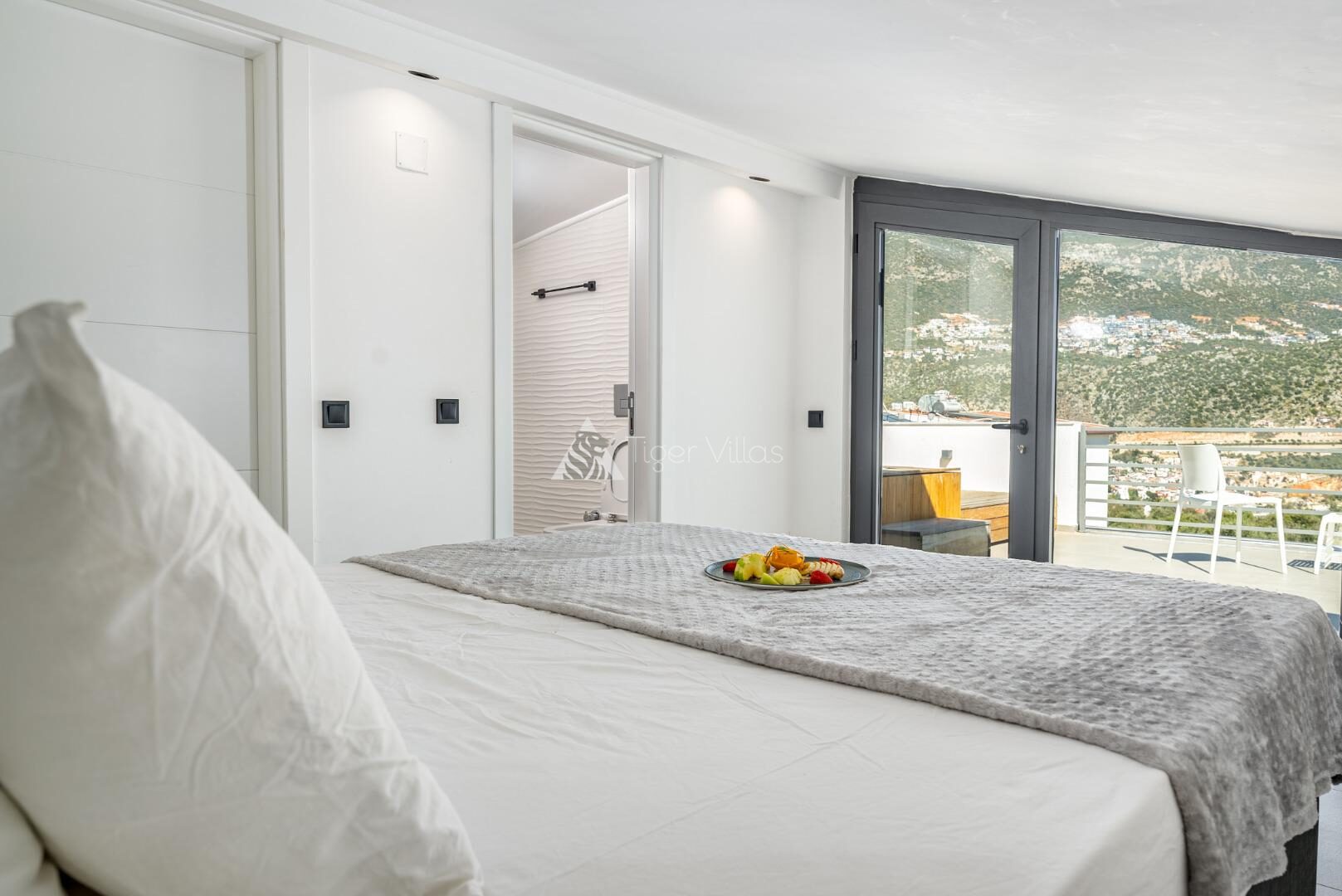 Villa Lalin — 34