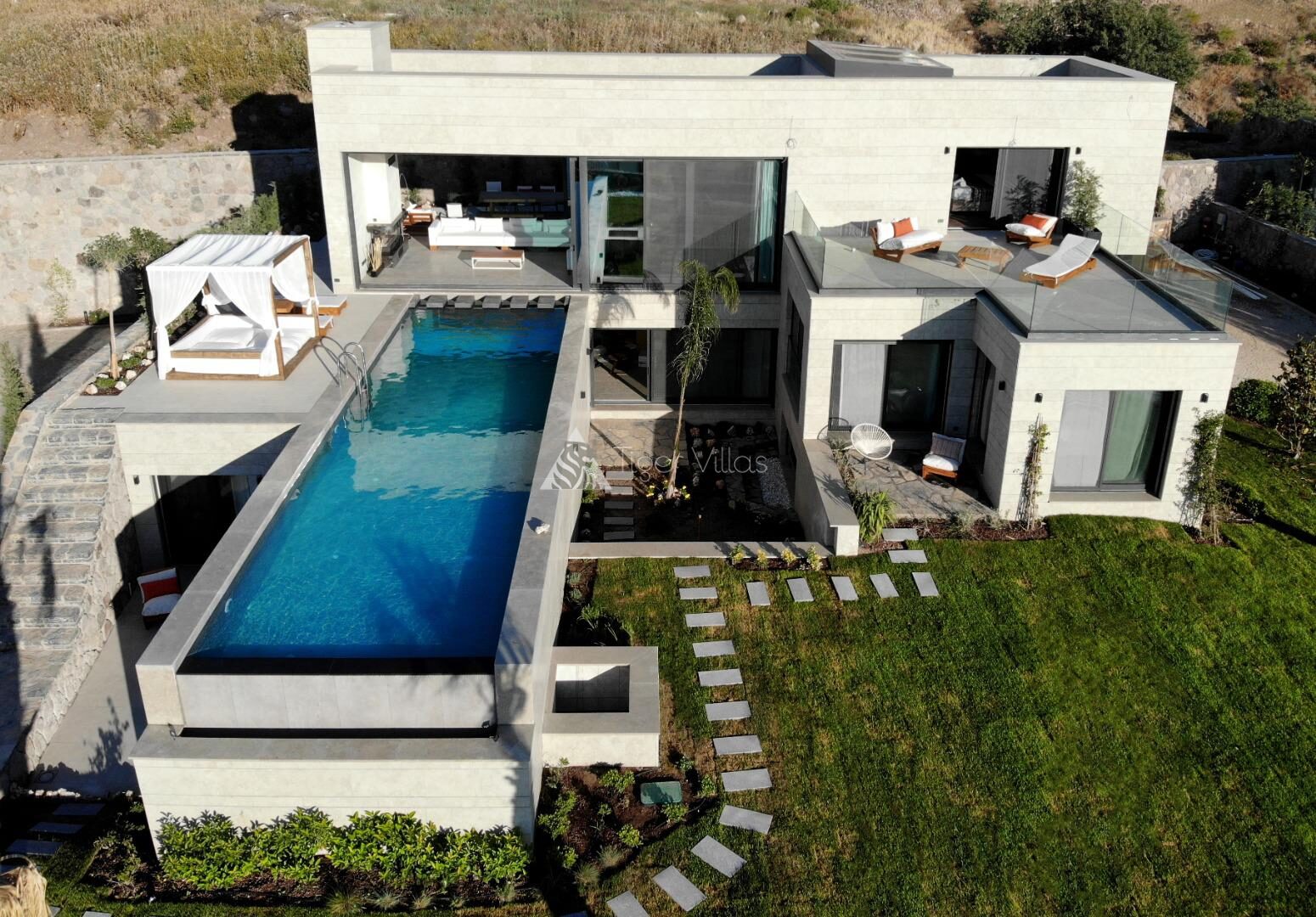 Villa Summer 4114 — 4